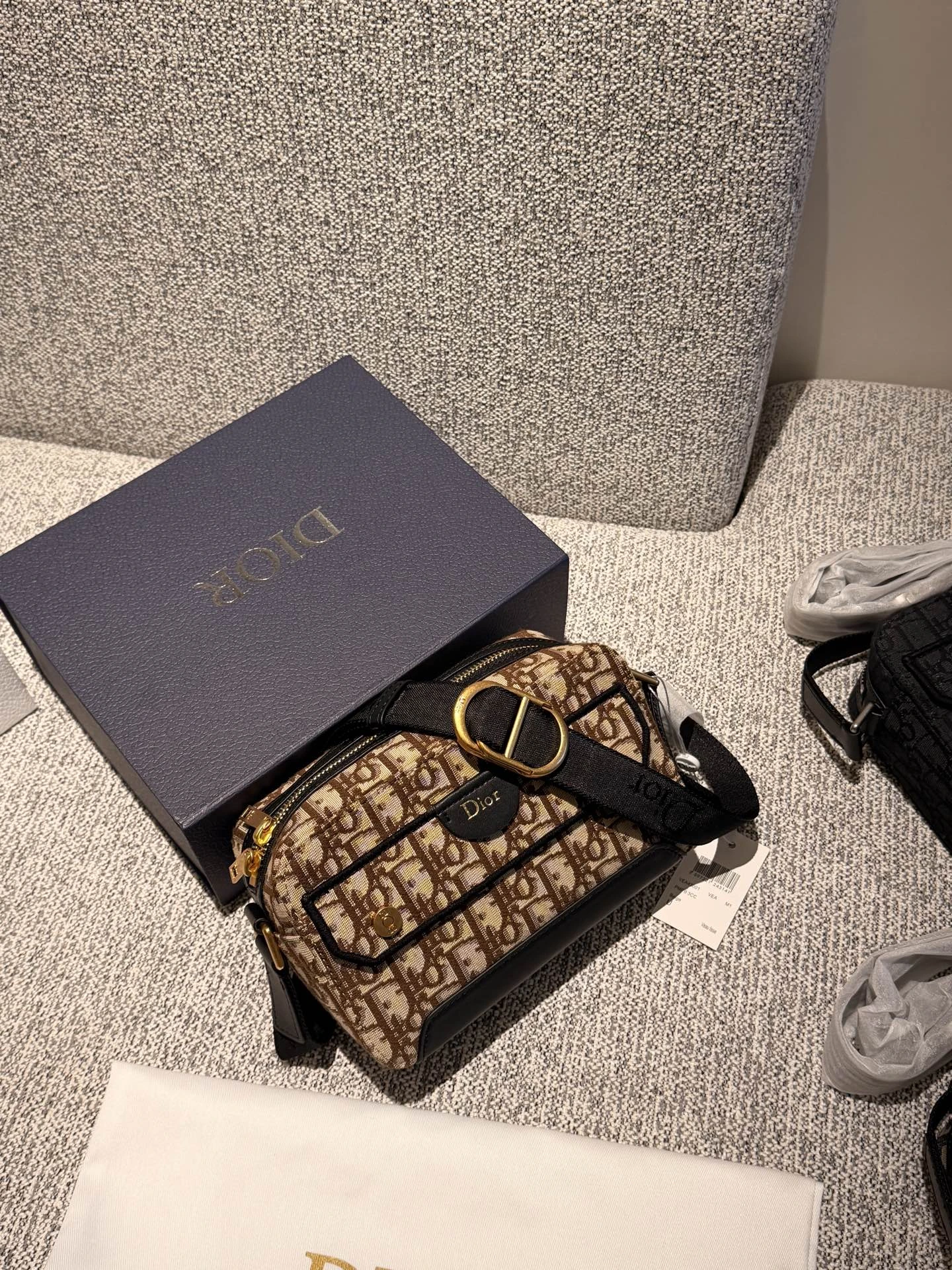Dior(ディオール) メッセンジャーバッグ 新作