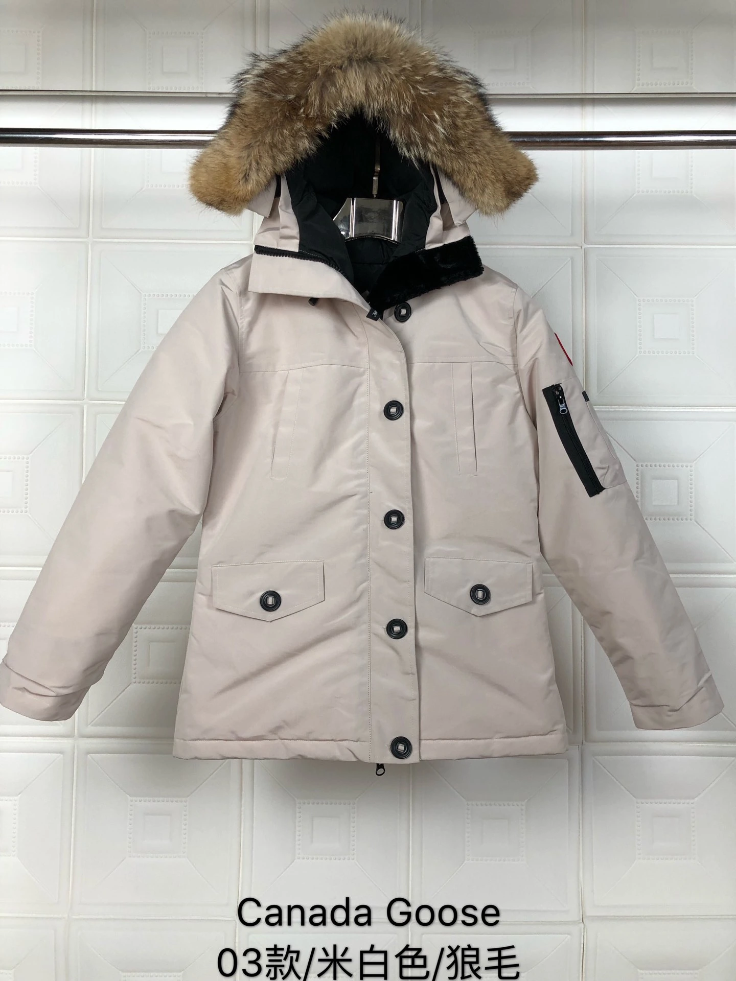 WTOクオリティ CANADA GOOSE(カナダグース) CanadaGoose レディース ジップ・保温性・防風・撥水・リブ アイテム。 素材:ダックダウン。 実物撮影