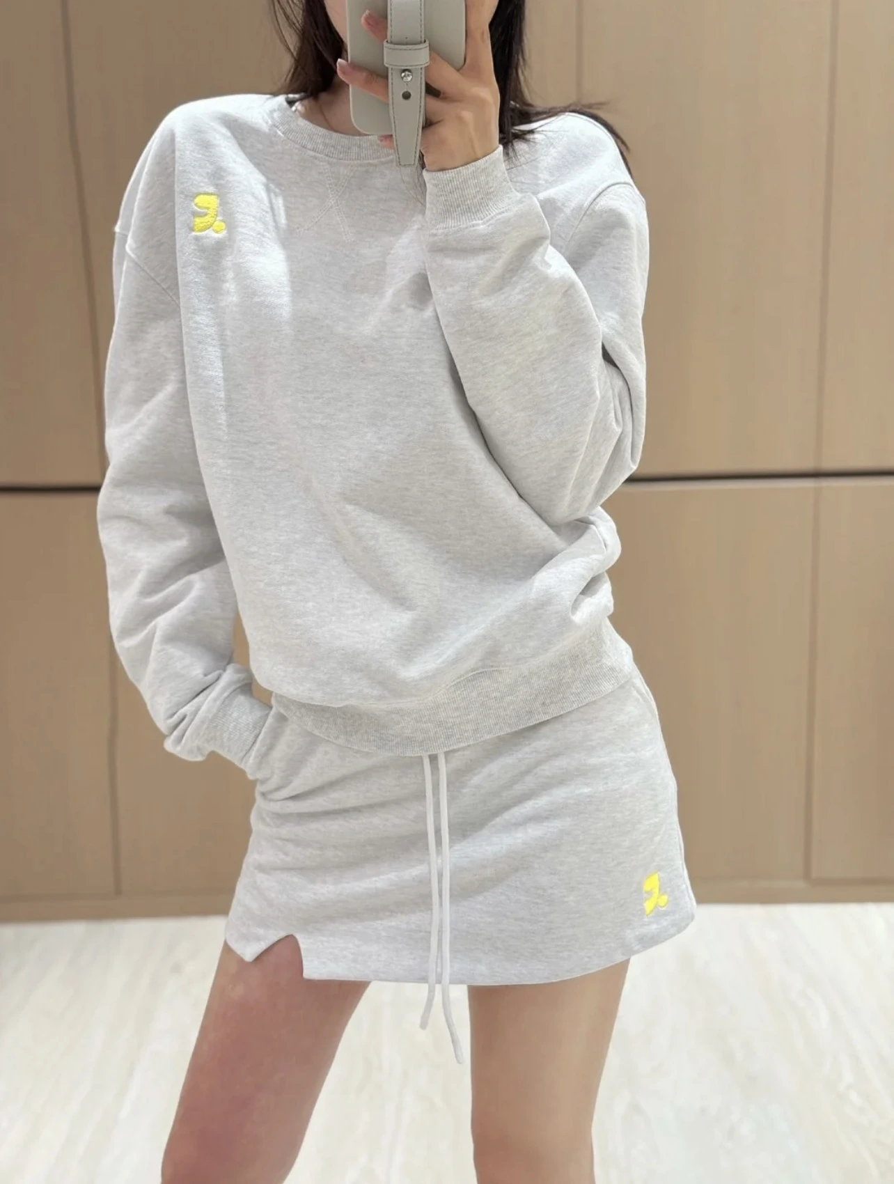 Rest Recreatio セットアップ。 品番:7303#。 在庫あり