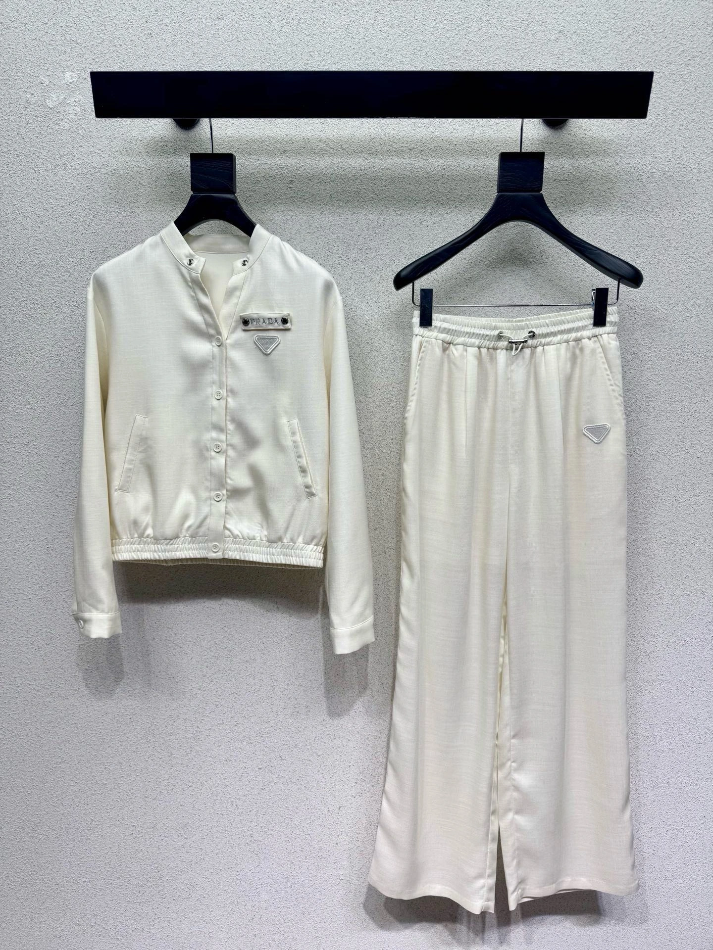 26SS 合わせやすい・肌触りが良い・レタリング セットアップ