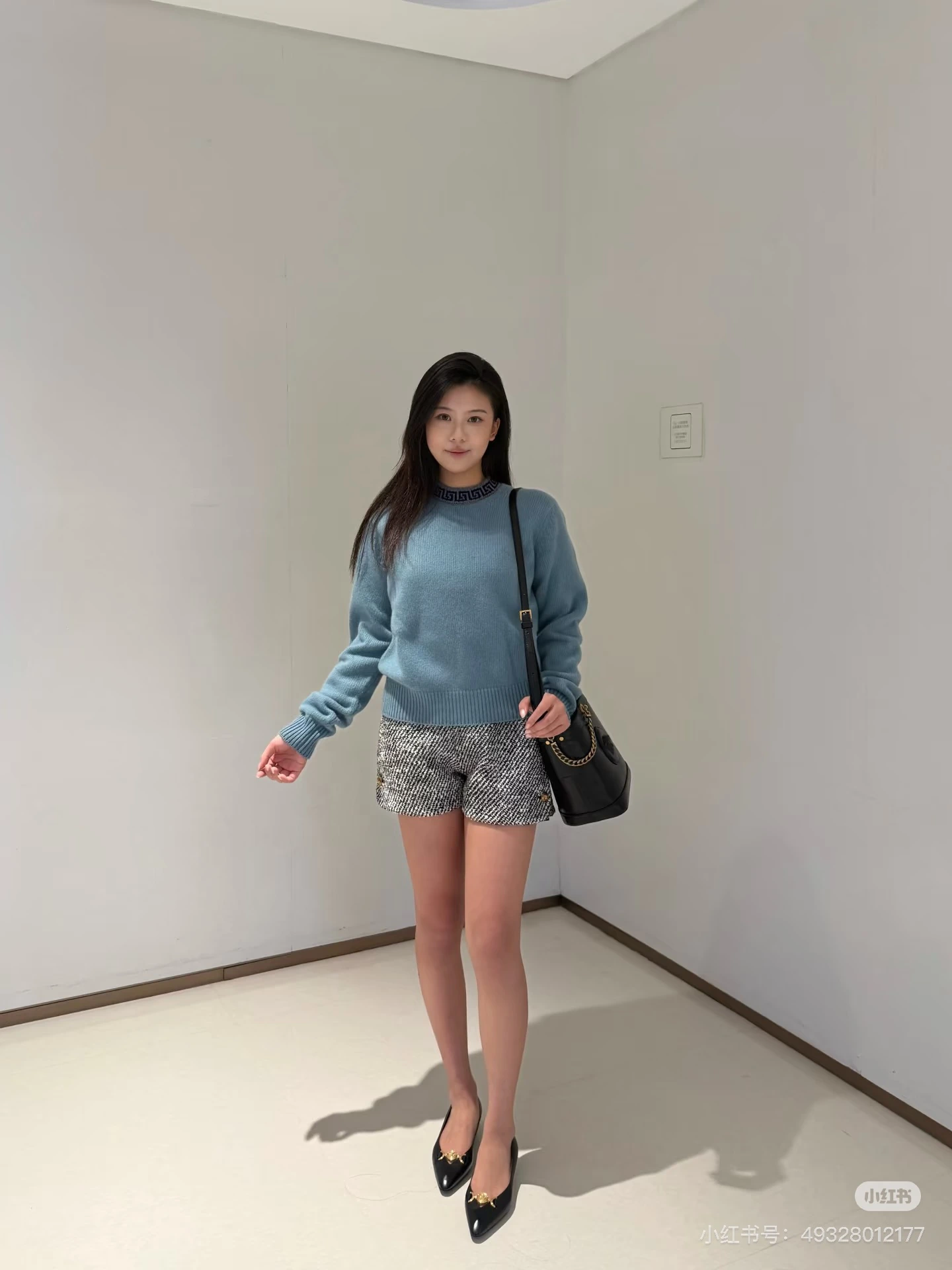 GIVENCHY(ジバンシィ) グラフィック・クルーネック・合わせやすい・ソフトな風合い・Monogram アイテム
