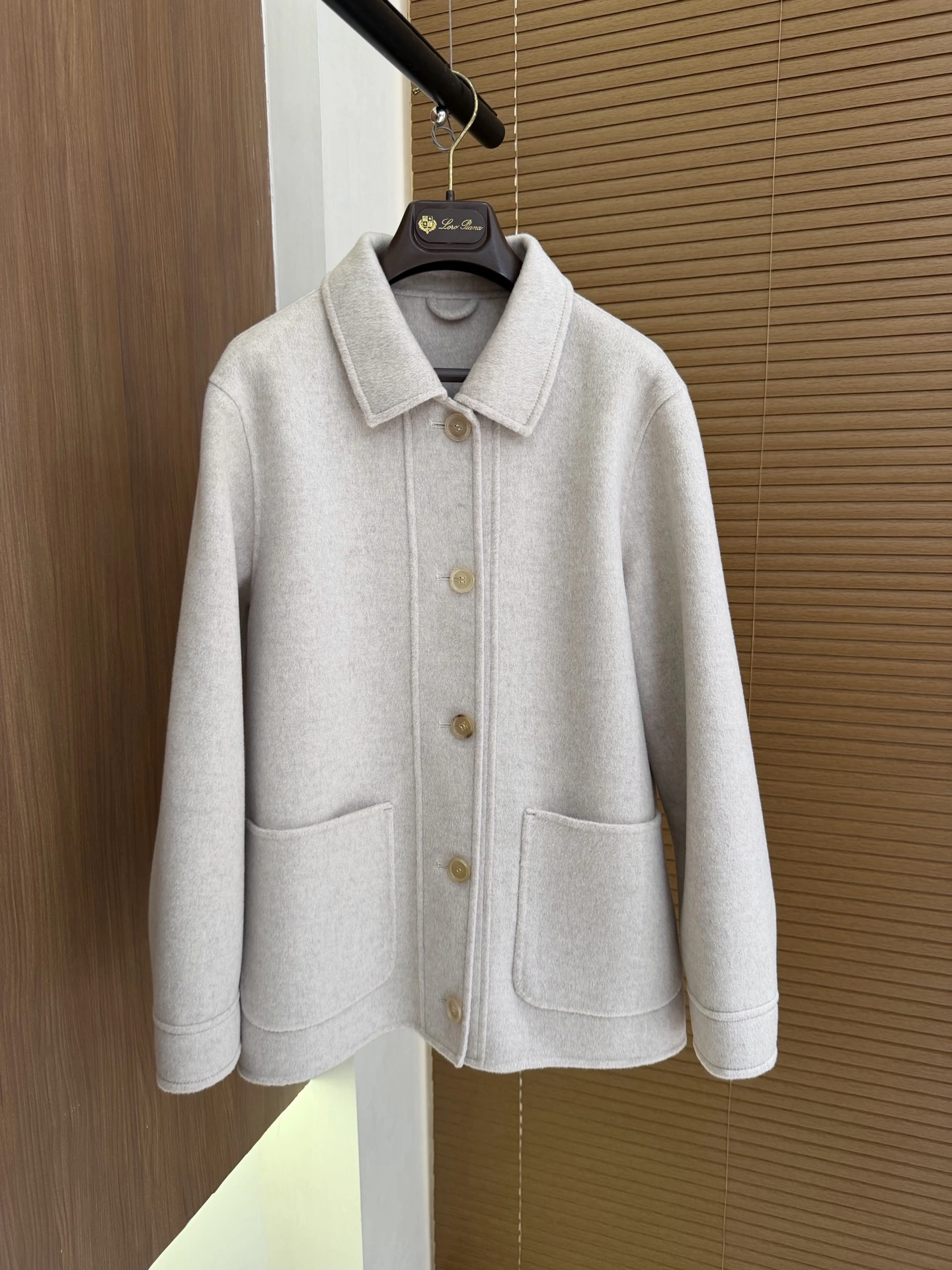 Loro Piana（ロロ・ピアーナ） コート。 素材：カシミヤ
