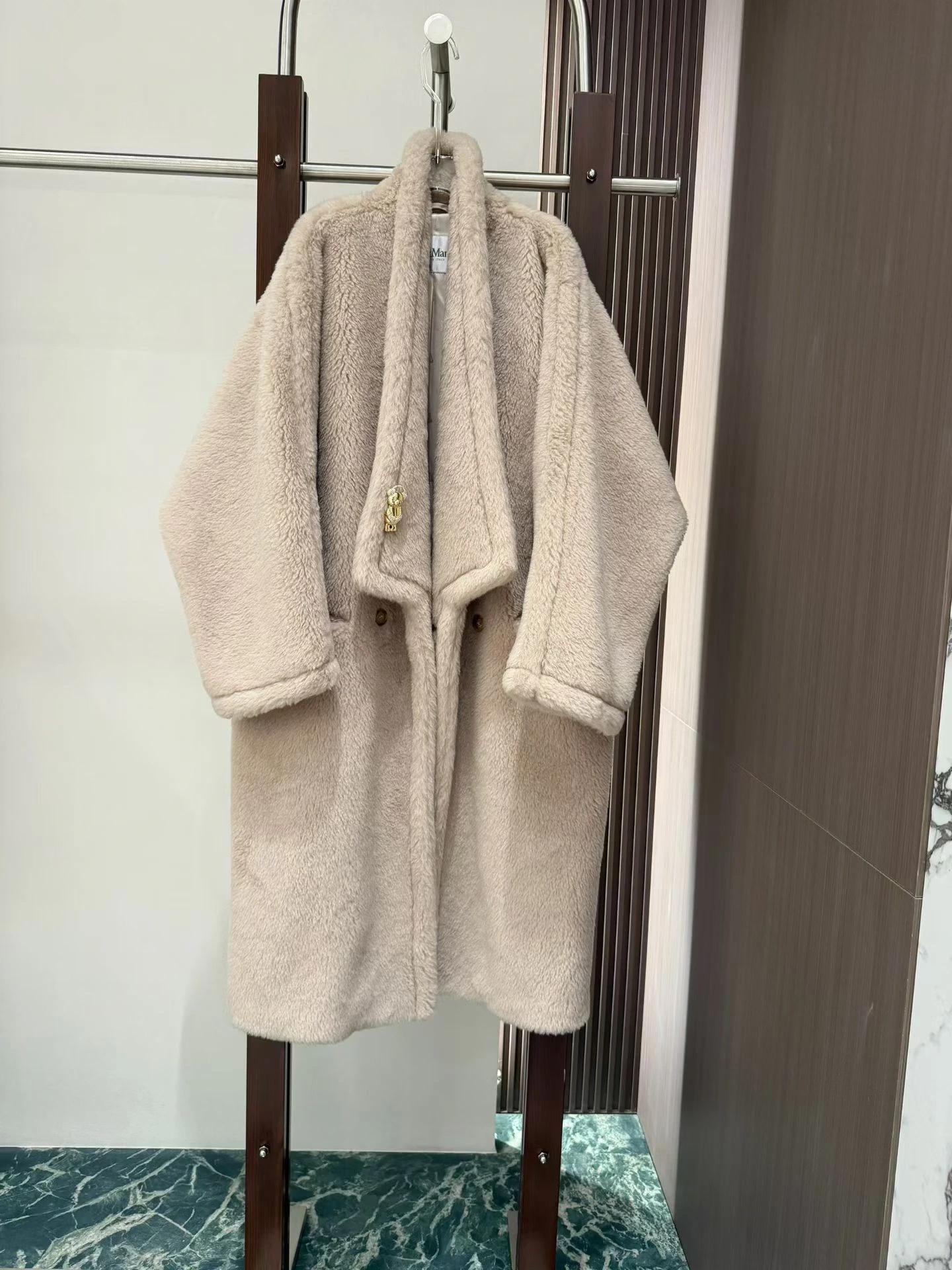 Max Mara(マックスマーラ) 秋冬 MaxMara ロング丈・リラックスフィット・すっきり見え・保温性 コート