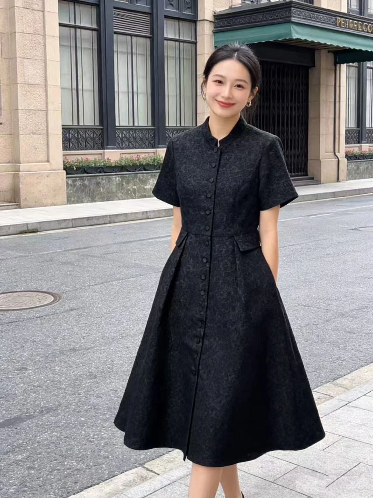 Dior（ディオール） MLXL ジャカード・ベルト付き・すっきり見え ワンピース。 素材：ジャカード