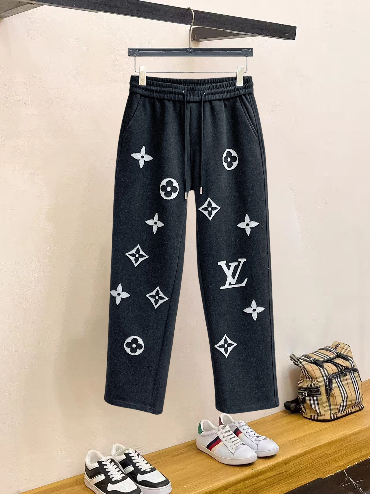 Louis Vuitton(ルイ・ヴィトン / LV) パンツ