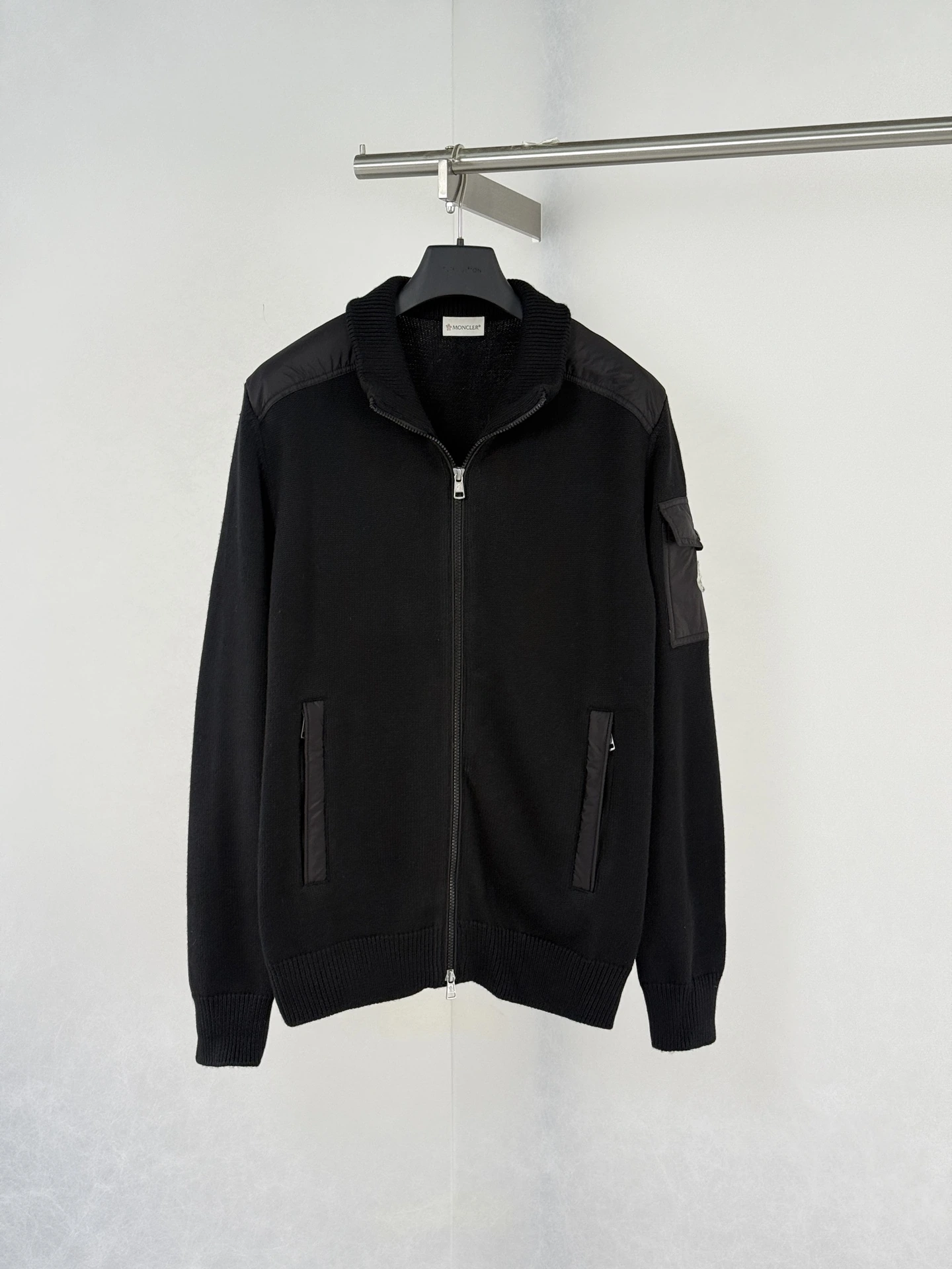 MONCLER(モンクレール) アウター