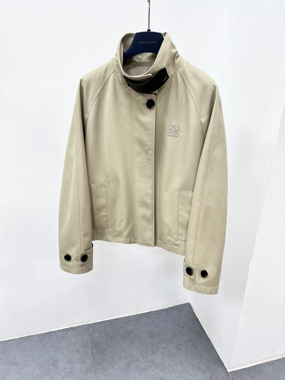 ブランド：Loewe（ロエベ / Loewe）