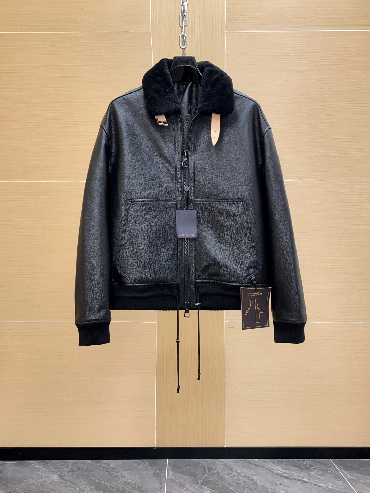 Louis Vuitton(ルイ・ヴィトン / LV)超おすすめ、ファッション最前線を行く人なら知っているモデル、ブティックでも購入困難