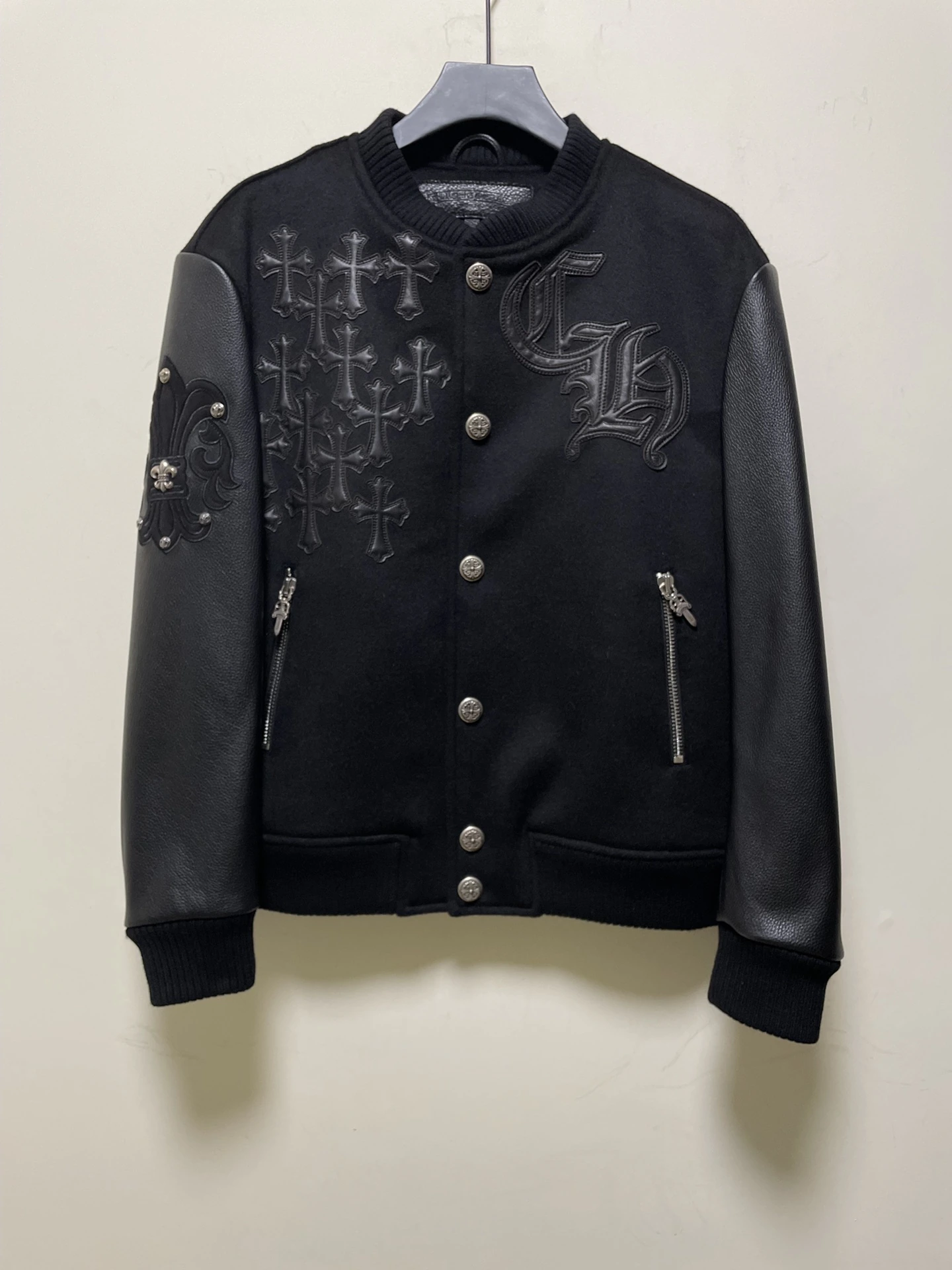 Chrome Hearts(クロムハーツ / Chrome Hearts)メンズ定番レザースリーブベースボールジャケット