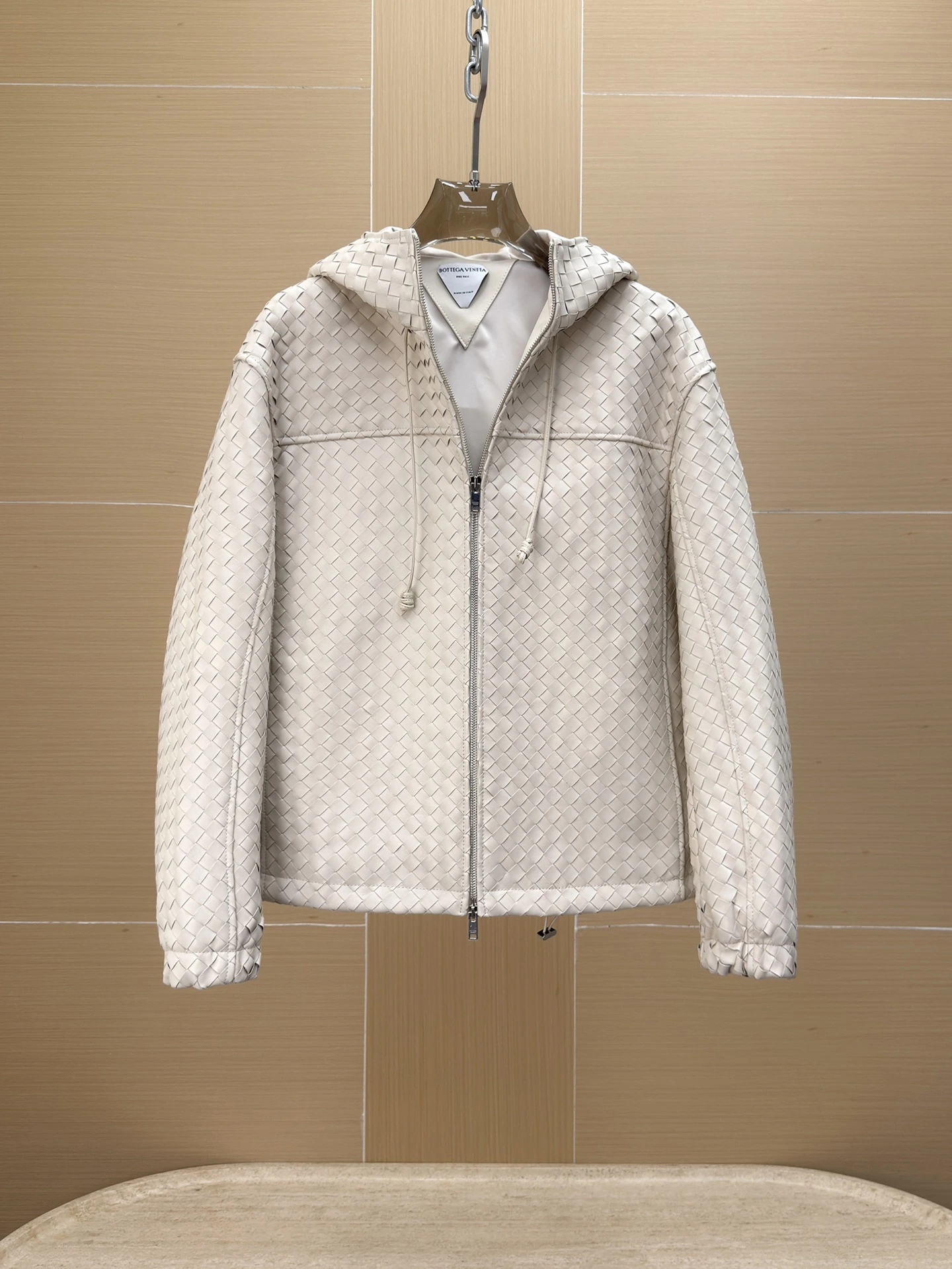 Bottega Veneta(ボッテガ・ヴェネタ) M-3xl フード付き レザージャケット