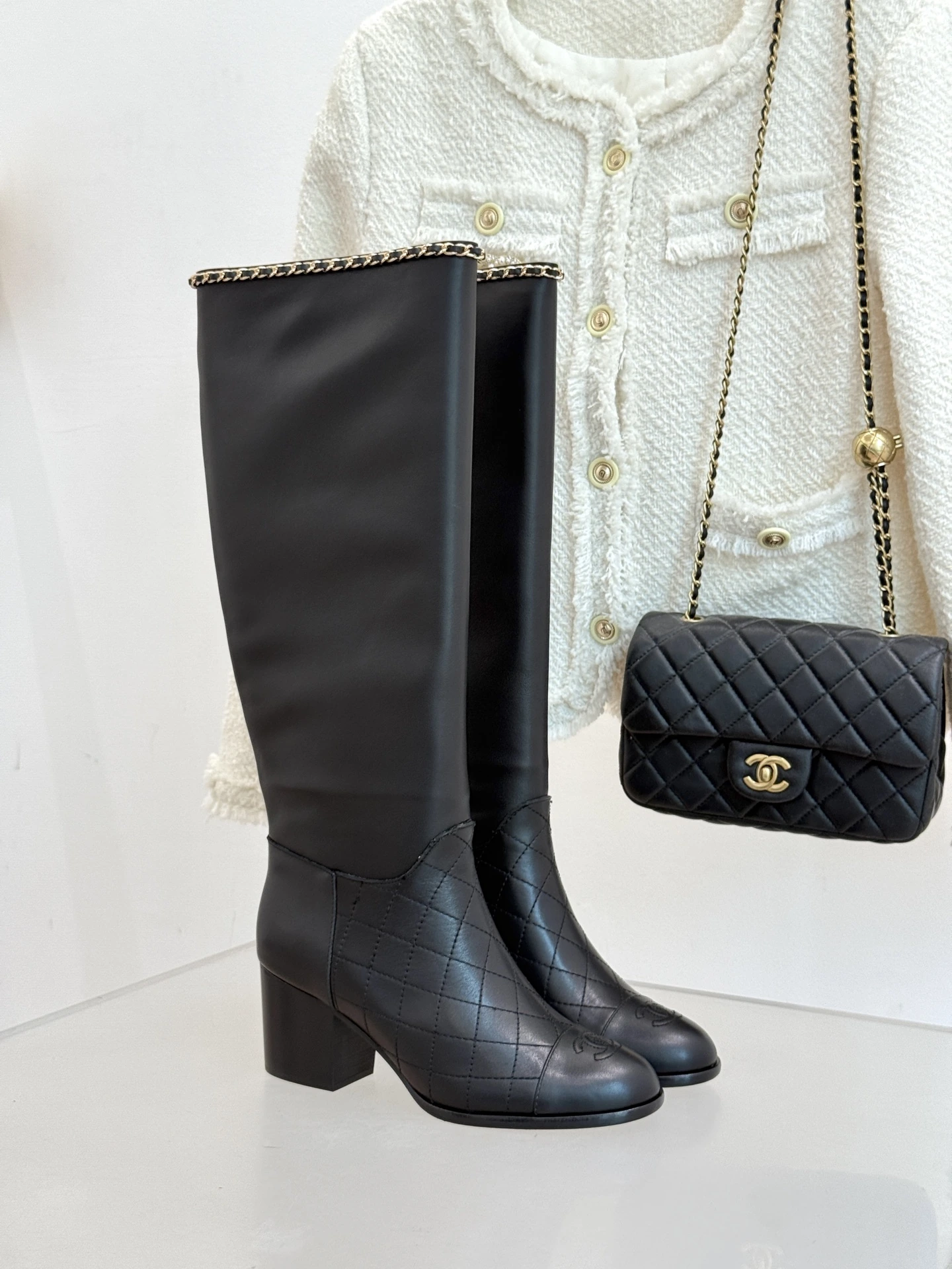 CHANEL  ロングブーツ
