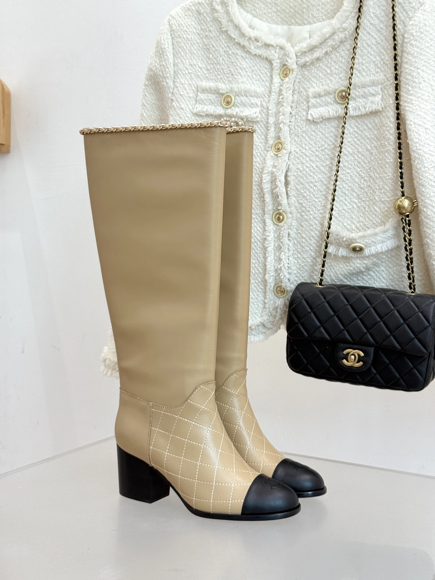 CHANEL  ロングブーツ