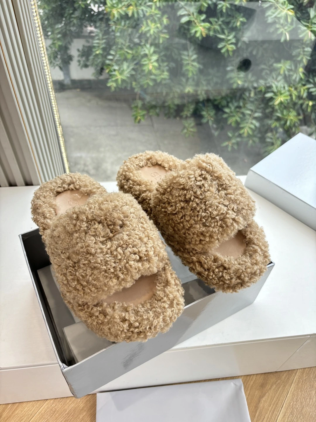 SMFK サンダル