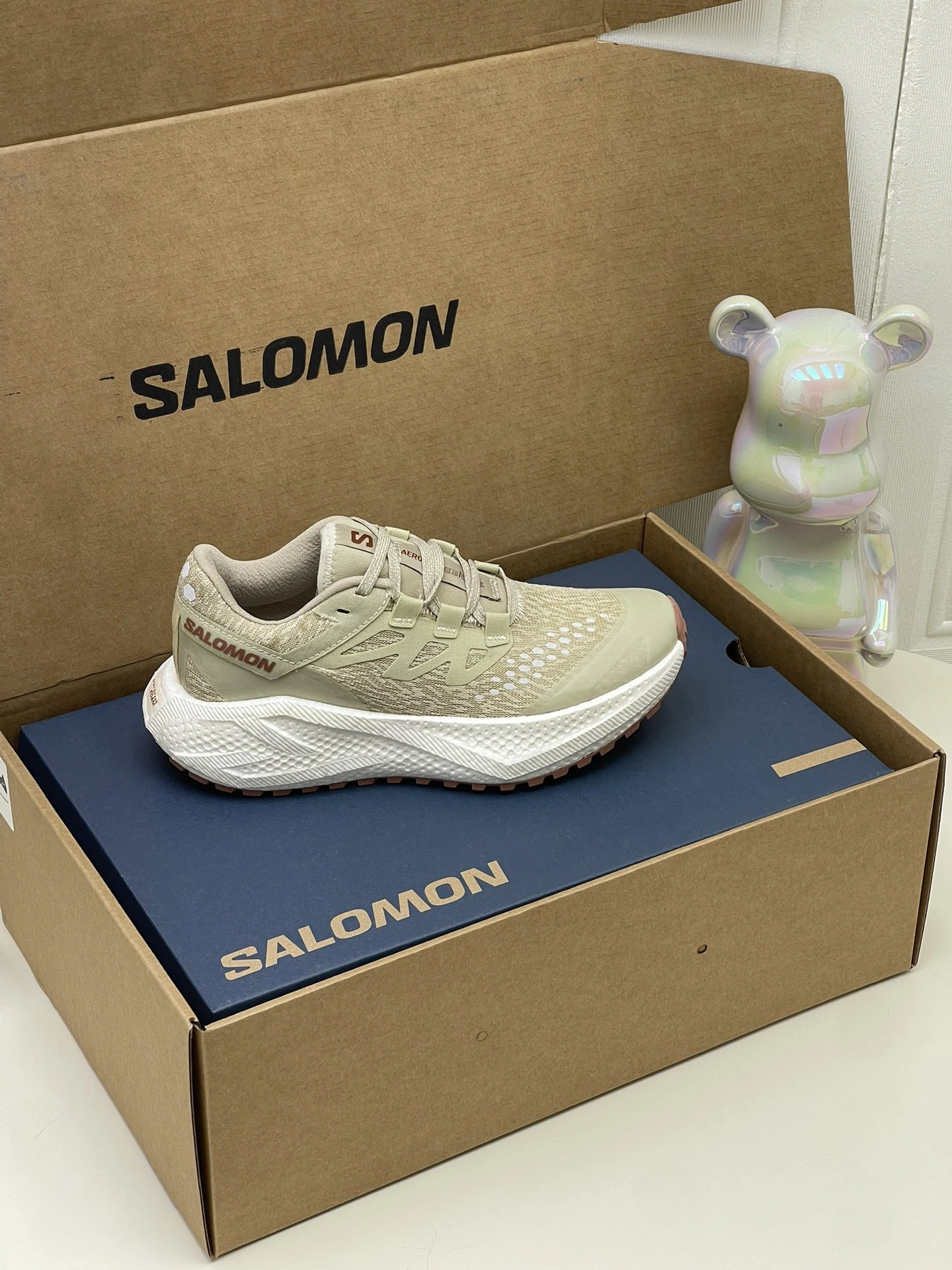 Salomon AERO GLIDE 3 GRVL スニーカー