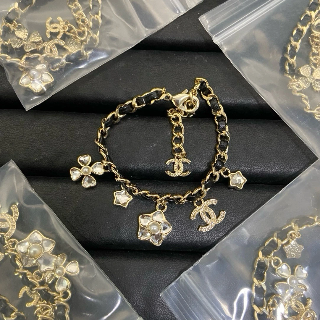 CHANEL ブレスレット