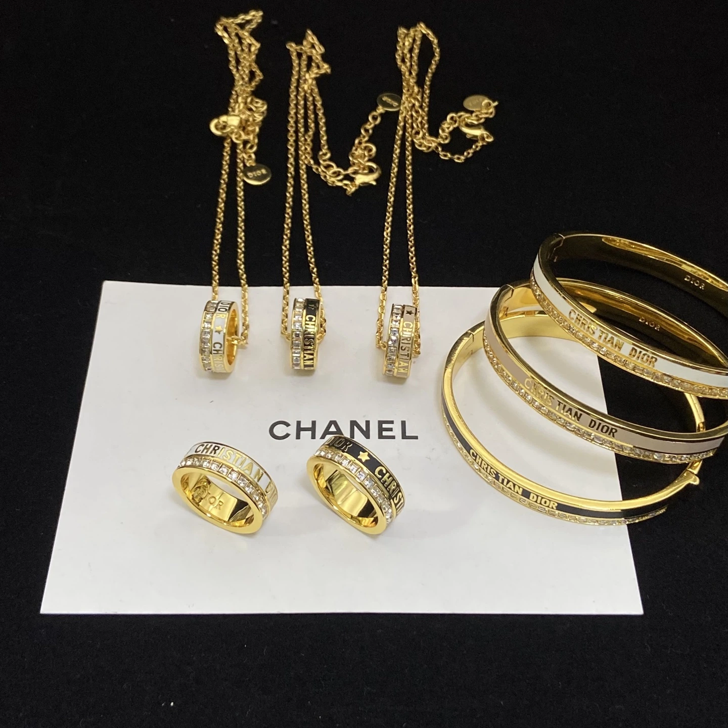 𝐃𝐢𝐨𝐫Dior(ディオール / Dior)CHRISTIANエナメルレターブレスレット➕ネックレス➕リングシリーズ~ リングサイズ(6 7 8)