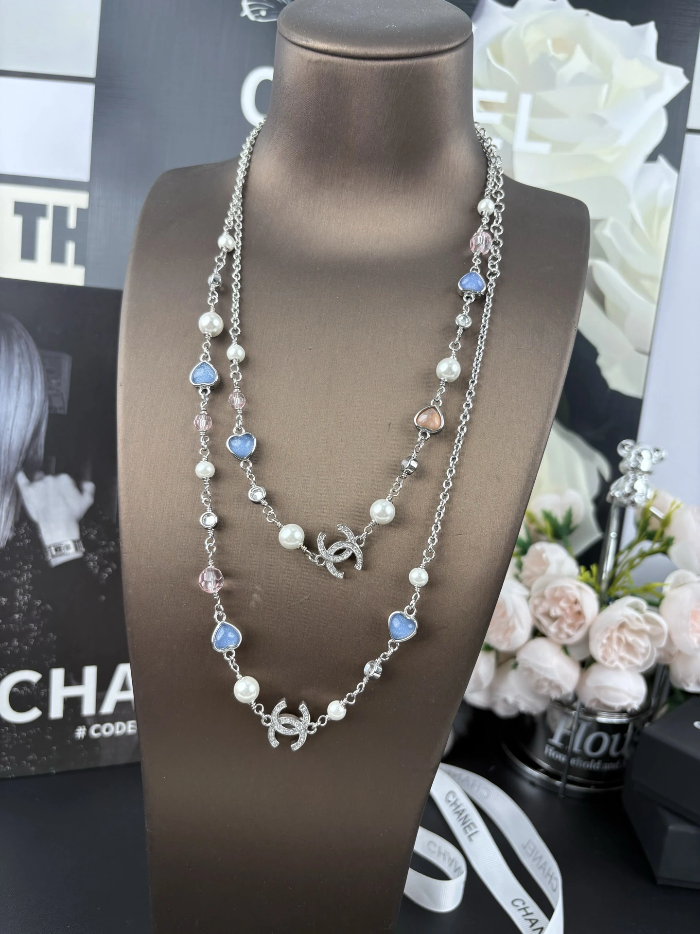 Chanel(シャネル / Chanel)Chanel(シャネル / Chanel)25p 新作 ブルー💙桃心树脂 白珠 透明粉クリスタル钻 ネックレス ロングネックレス ✨✨