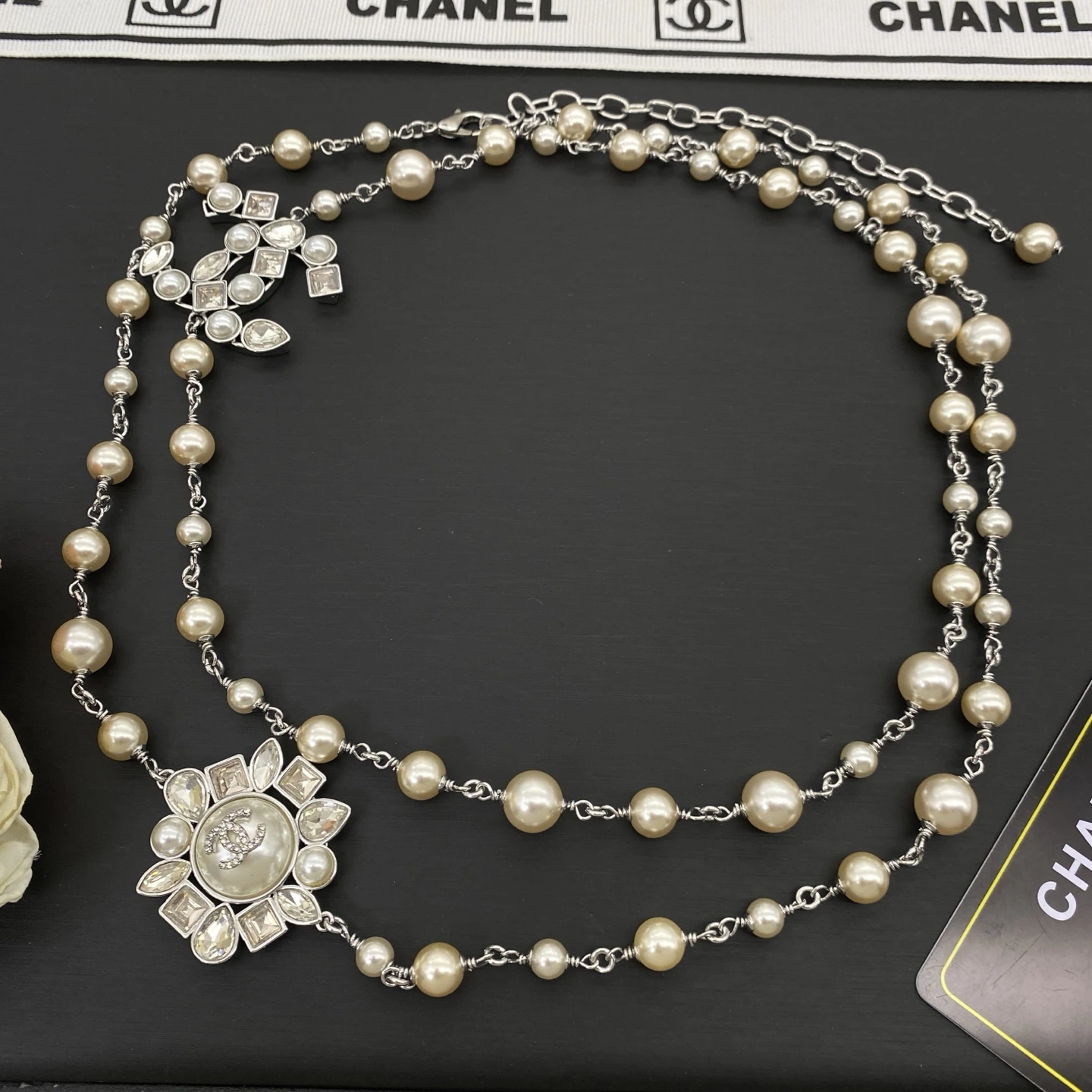 Chanel(シャネル / Chanel)Chanel(シャネル / Chanel)新作ロングネックレス