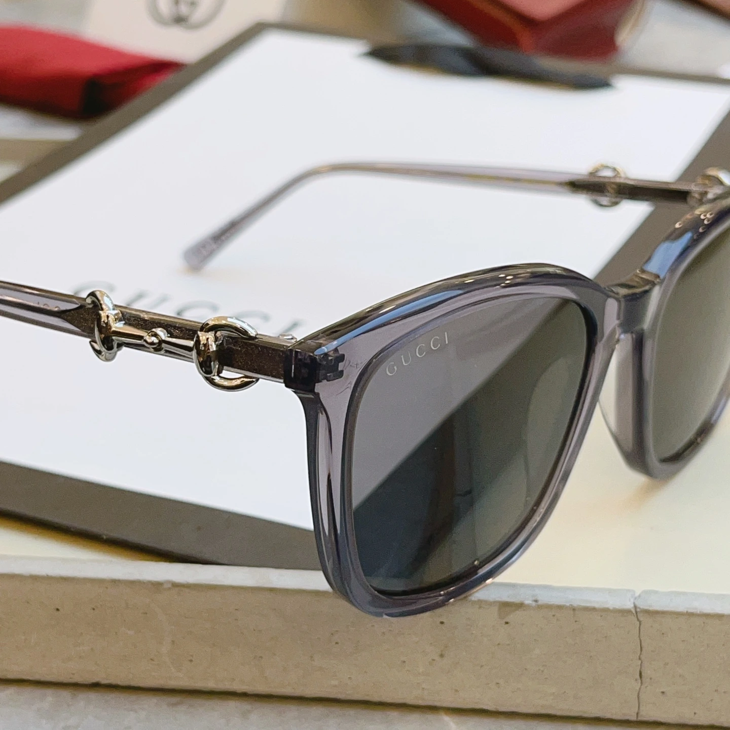 Gucci MODEL サングラス