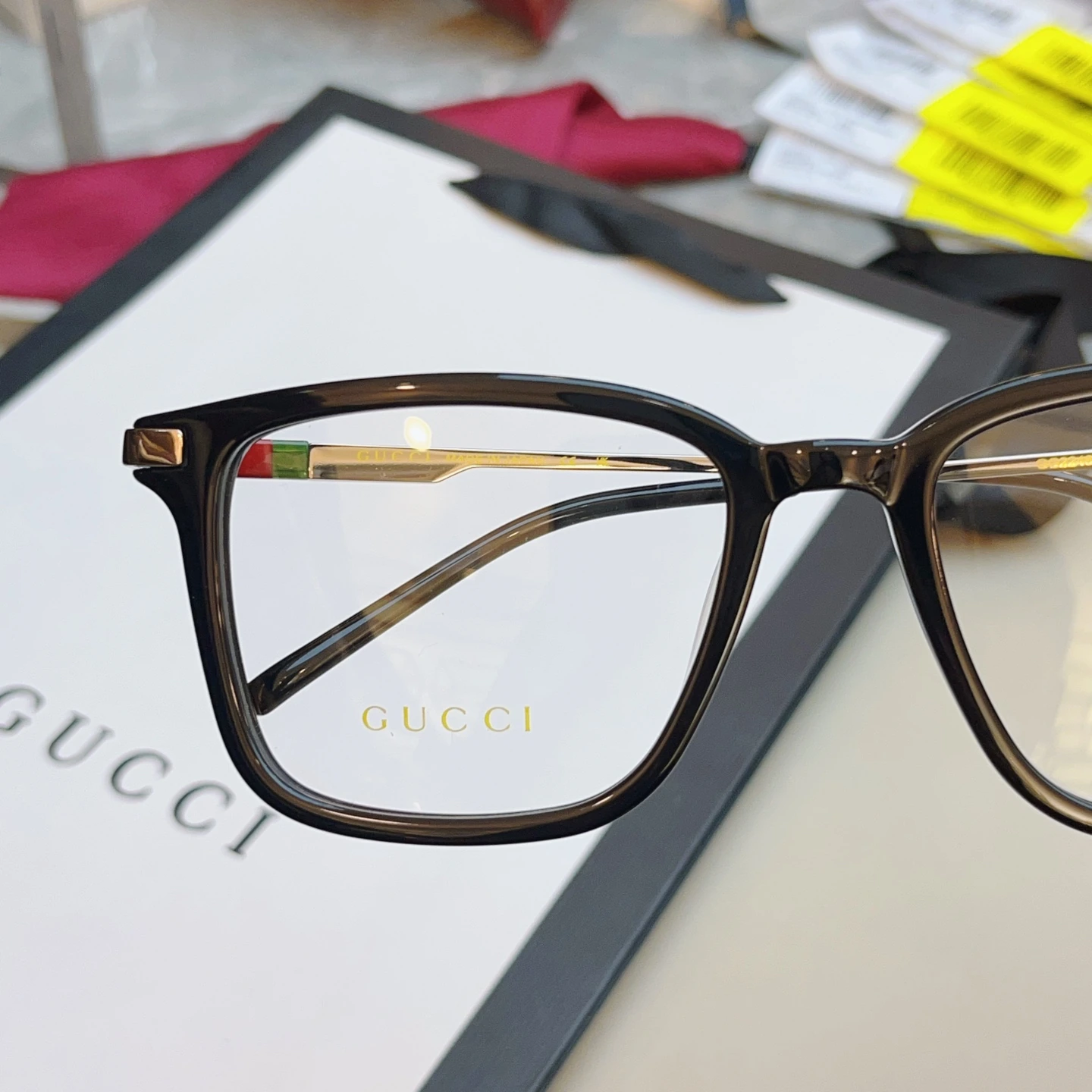 Gucci MODEL メガネ