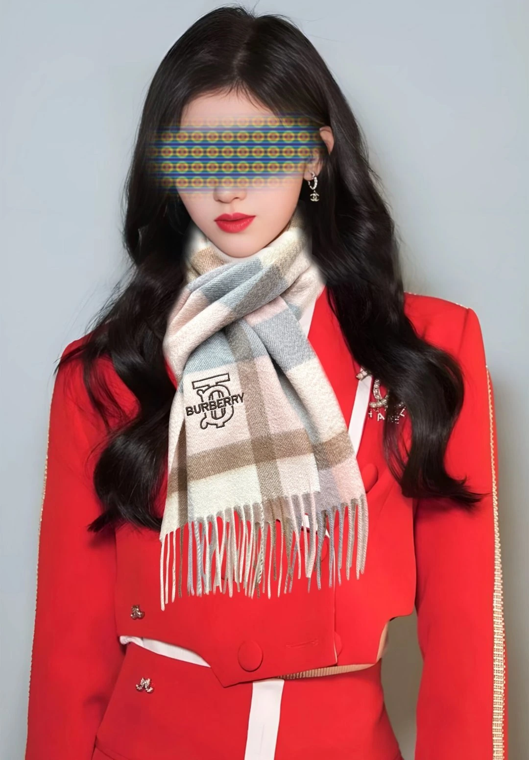 卸 。Burberry(バーバリー) マフラー/ショール。素材:カシミヤ85%。仕様:チェック柄。サイズ:32×180cm。ポイント:上質仕様・新作。首元や肩掛けなど幅広いスタイリングに使いやすいデザインです