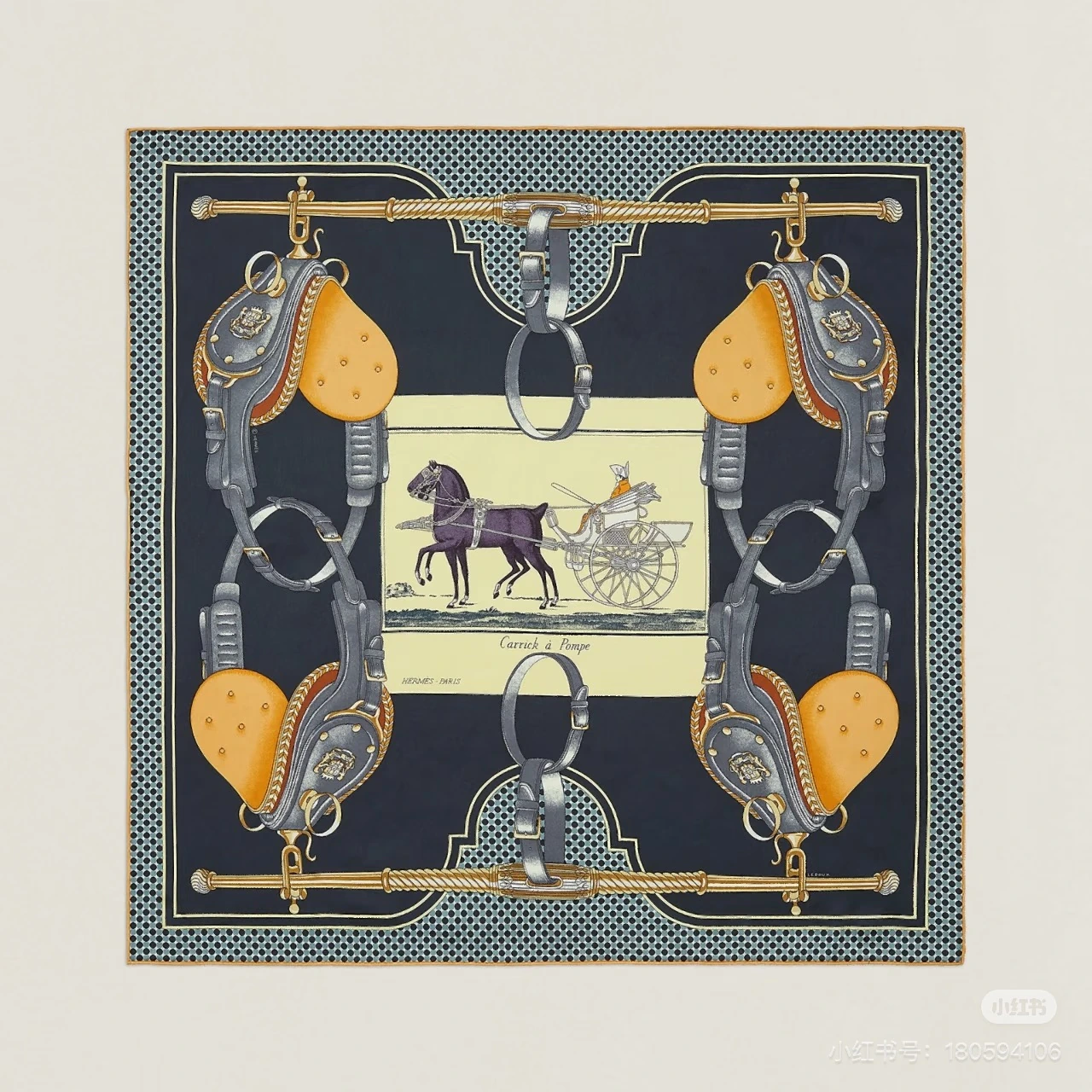 卸 。HERMÈS(エルメス) スクエアスカーフ。素材:シルク100%。サイズ:90×90cm。首元や肩掛けなど幅広いスタイリングに使いやすいデザインです