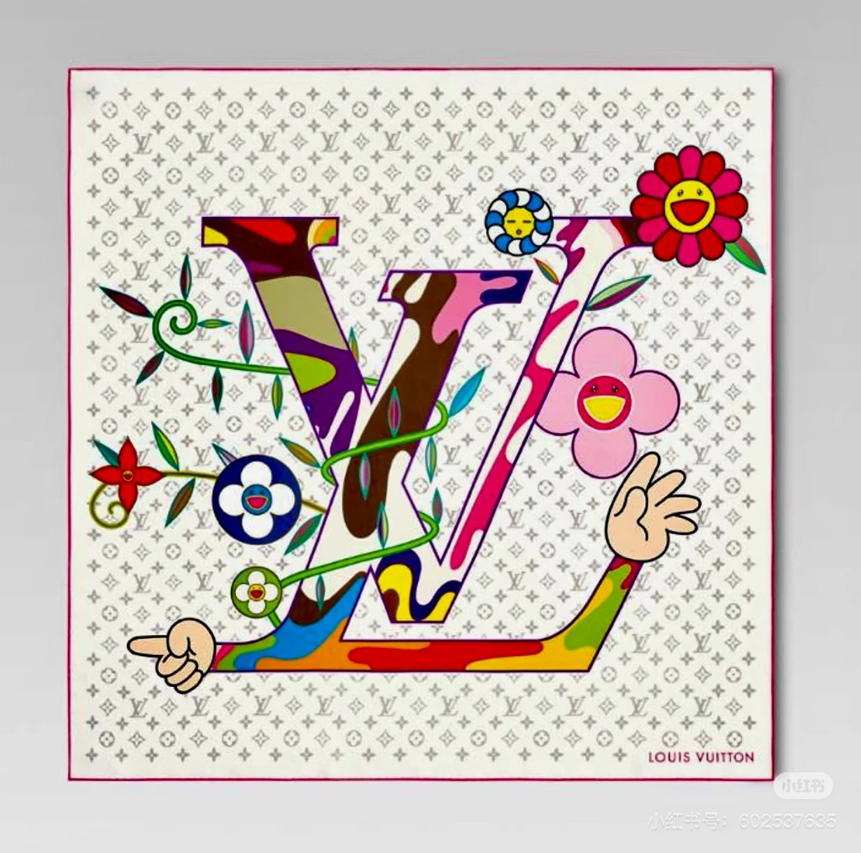 卸 。スクエアスカーフ。素材：シルク。サイズ：90×90cm。ポイント：新作。首元や肩掛けなど幅広いスタイリングに使いやすいデザインです