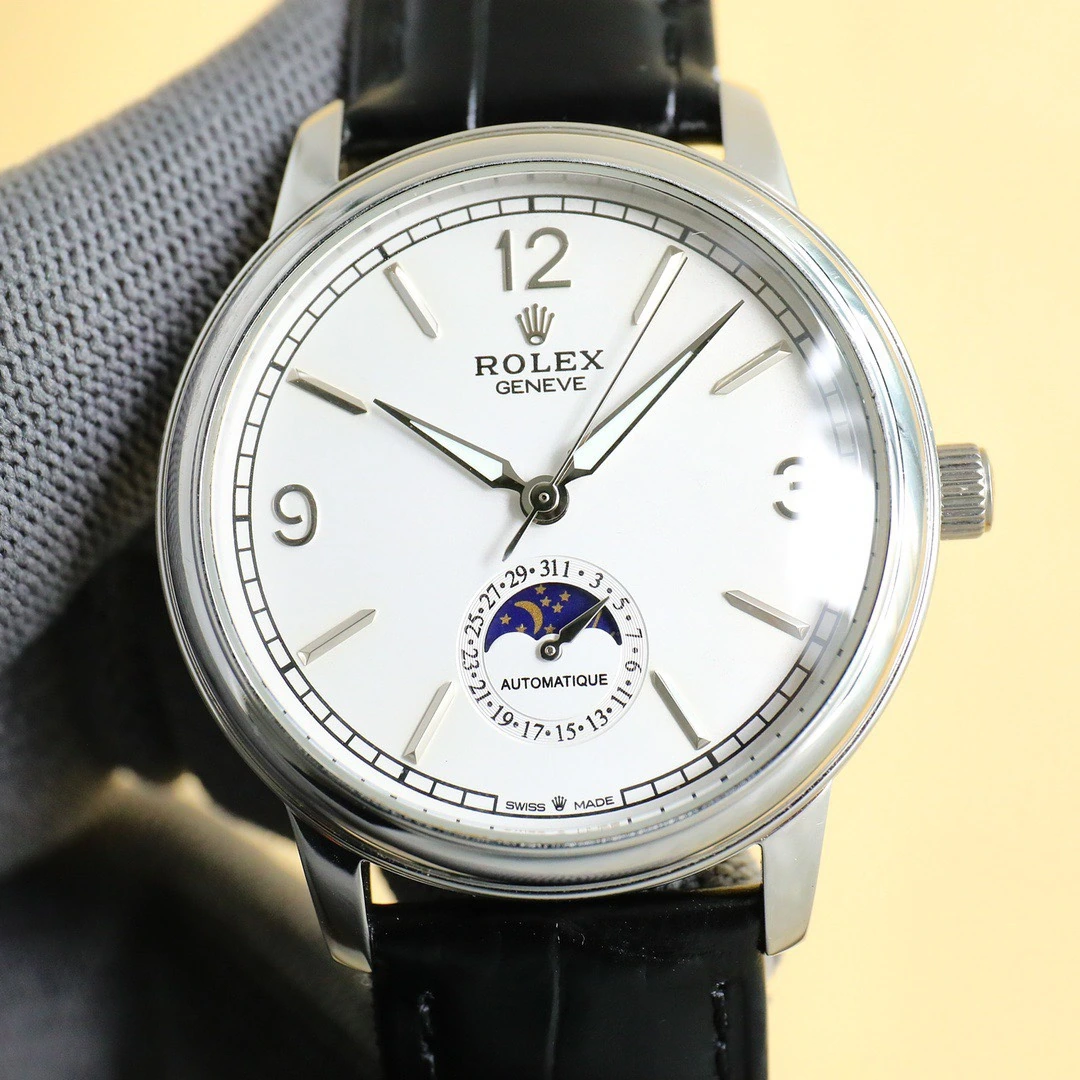 シルバー 1100 / ゴールド 1150 TW Rolex(ロレックス) チェリーニ。ハイグレード仕様、メンズ、316ステンレススチール、サファイアクリスタル、イタリアンカーフレザー、ムーブメント 2824-2/ETA2824-2、防水仕様、ムーンフェイズ、日付表示