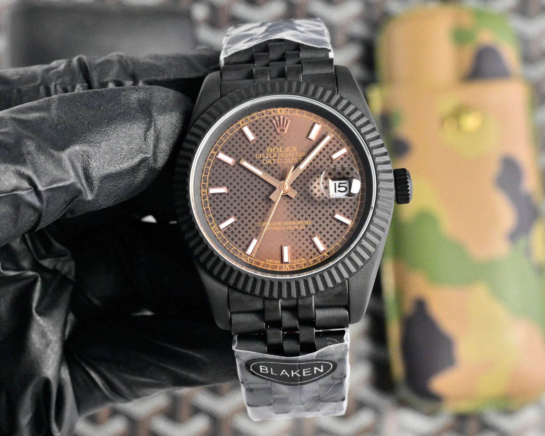 本体 Rolex(ロレックス) デイトジャスト。カスタム仕様、サファイアクリスタル、ジュビリーブレスレット、自動巻き機械式・ムーブメント Miyota 82、サイズ 41mm、日付表示