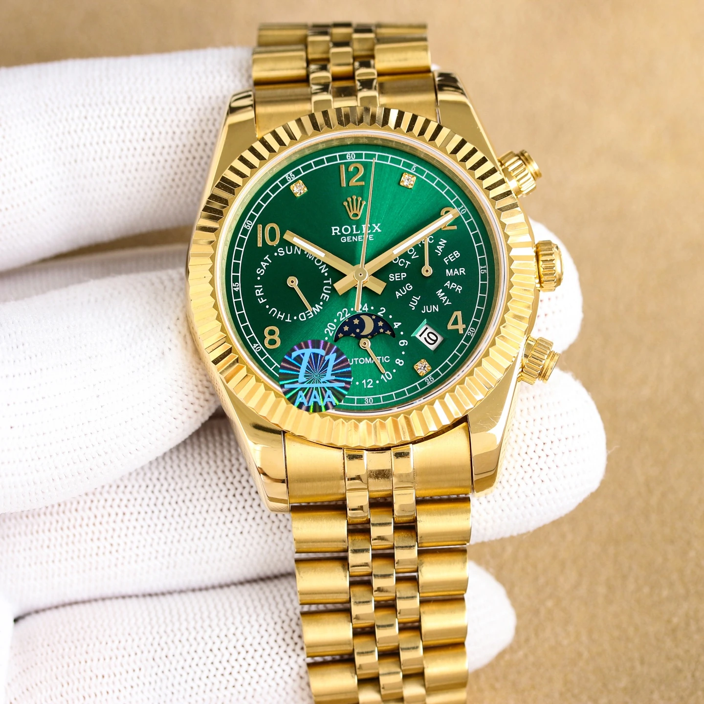 シルバー 1550 / ゴールド 1600 Rolex(ロレックス) デイトジャスト。ハイグレード仕様、メンズ、サファイアクリスタル、ステンレスブレスレット、機械式・ムーブメント 9100、サイズ 41mm、ムーンフェイズ、曜日表示、月表示、日付表示、シースルーバック