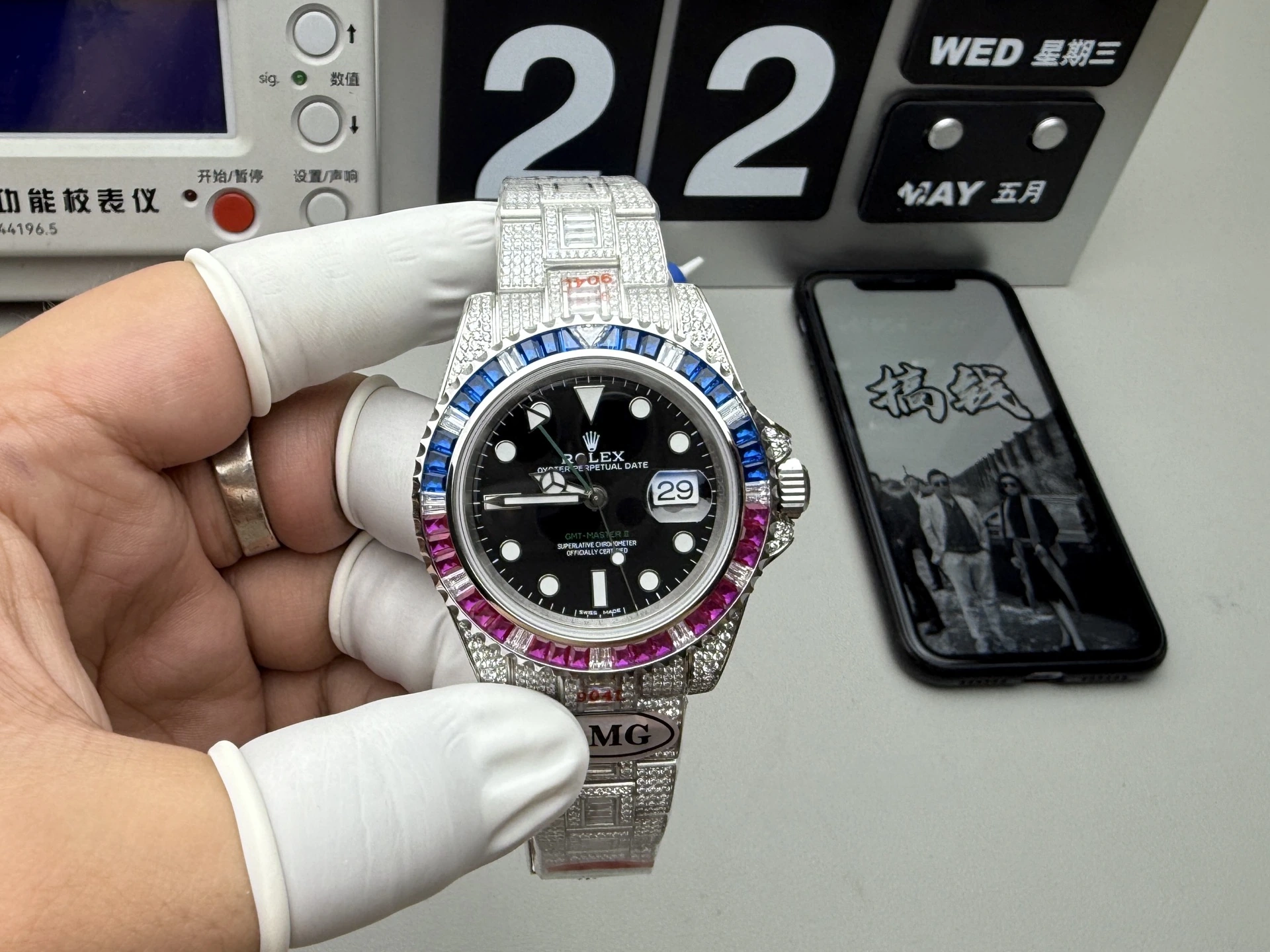 Rolex(ロレックス) GMTマスターII。フルダイヤ仕様、GMT/デュアルタイム、出荷前実物写真