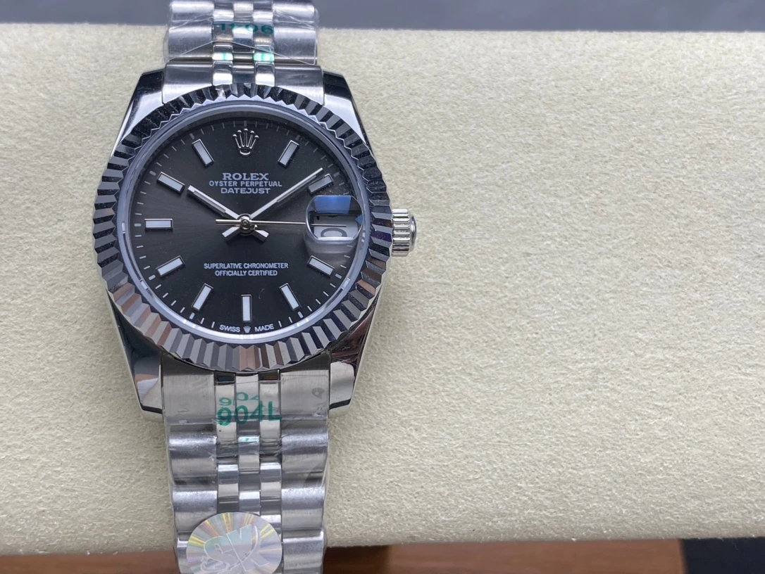 SK Rolex(ロレックス) デイトジャスト。レディース、日付表示、ダイヤベゼル、316Lステンレススチール、サファイアクリスタル、ジュビリーブレスレット、オイスターブレスレット、自動巻き機械式、サイズ 31mm