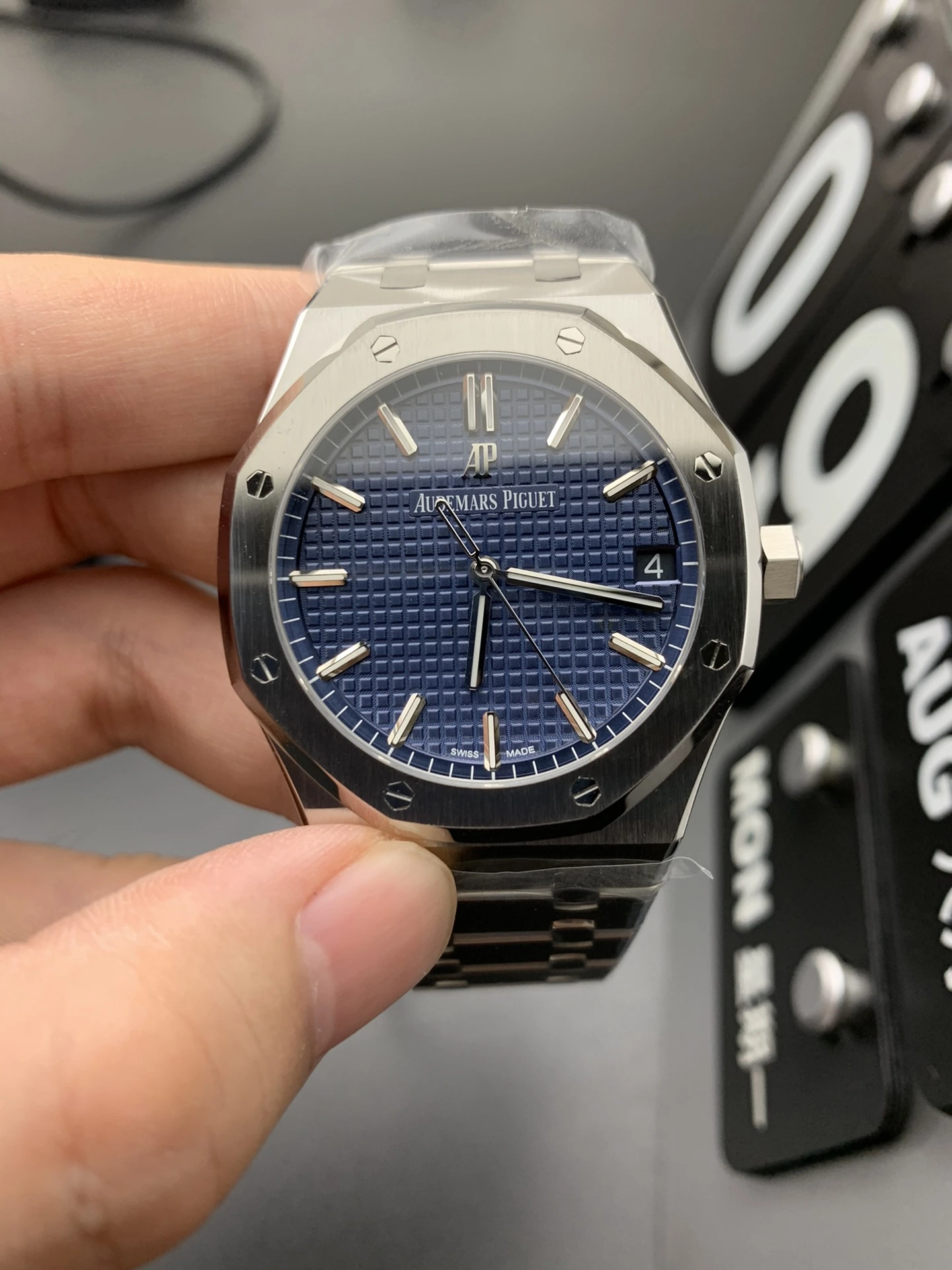 ZF 15500 腕時計
