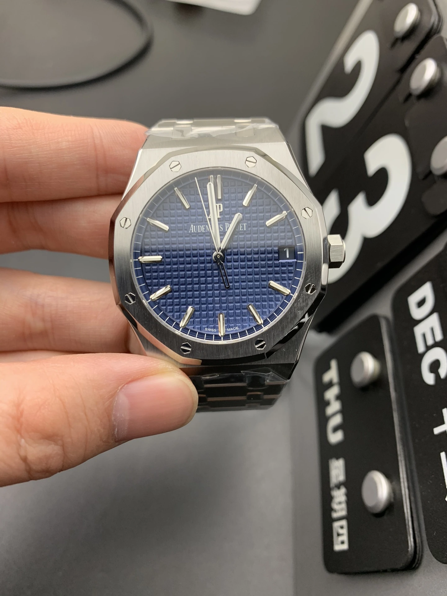 ZF 15500 腕時計