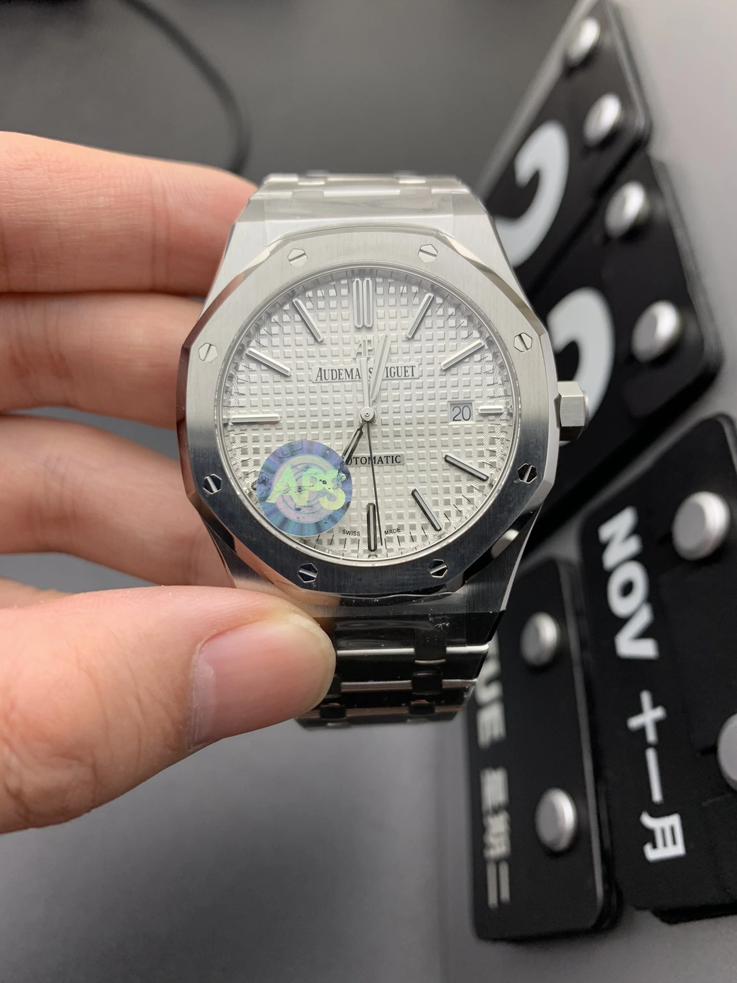 APS 15400 腕時計