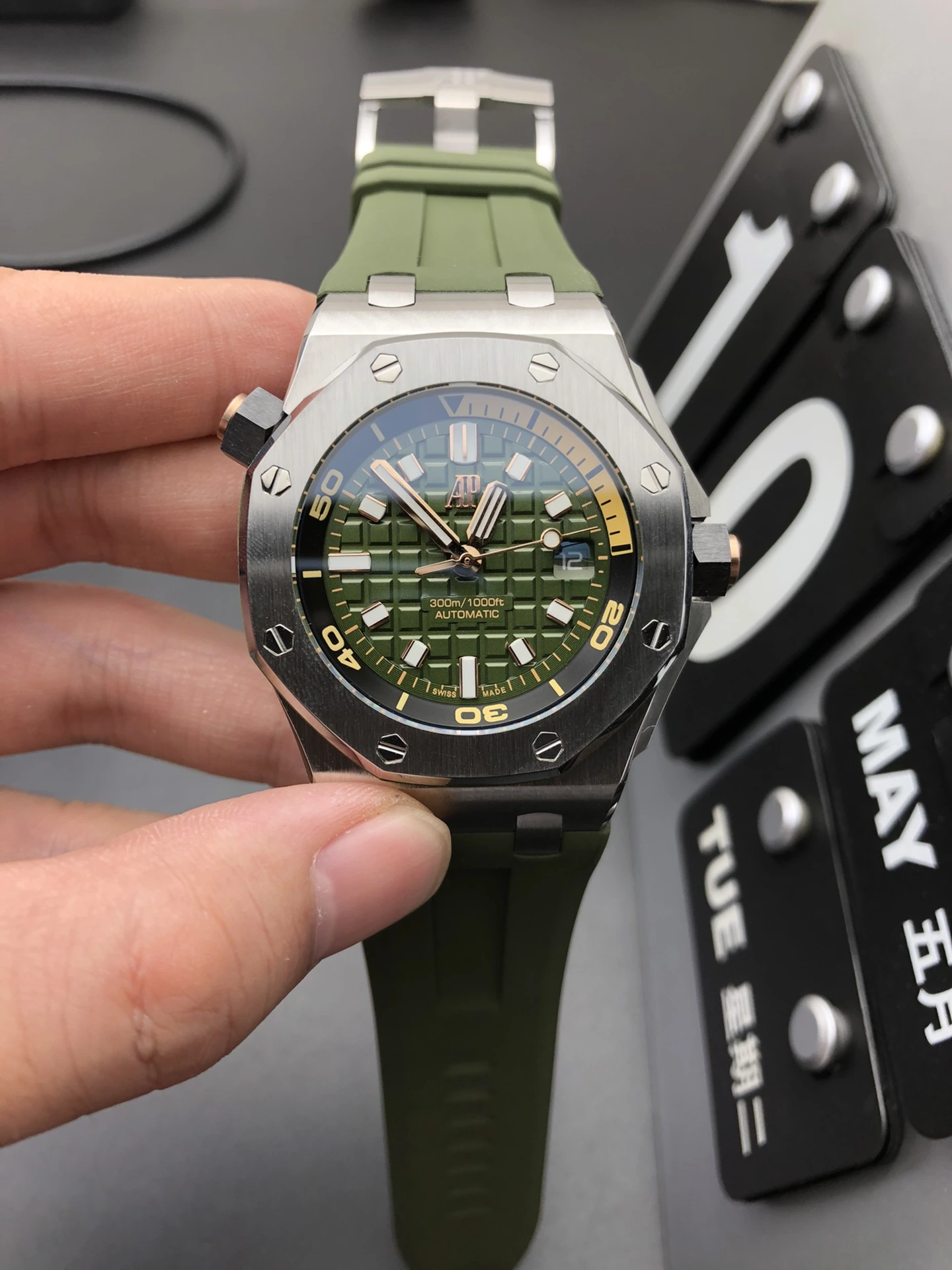 BF15720 腕時計