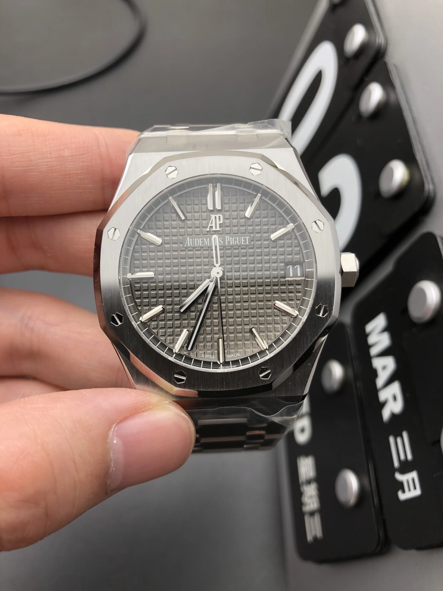 ZF 15500 腕時計