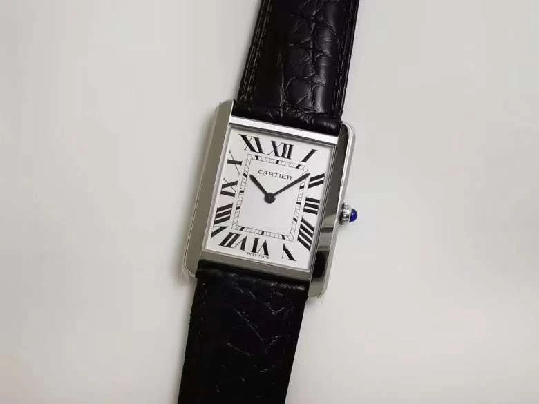 Cartier 腕時計