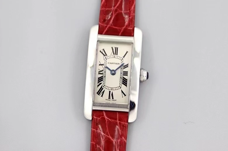 Cartier 腕時計