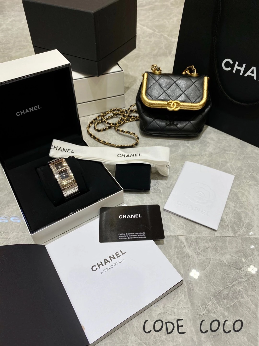 CHANEL CODE COCO 腕時計