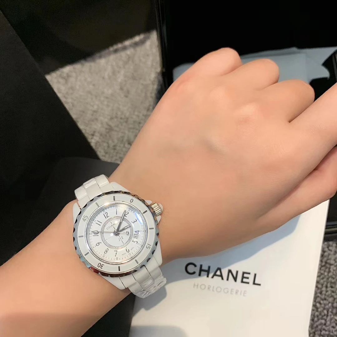 CHANEL J12 腕時計