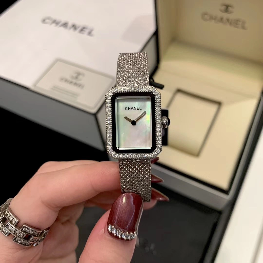 CHANEL BOY FRIEND 腕時計