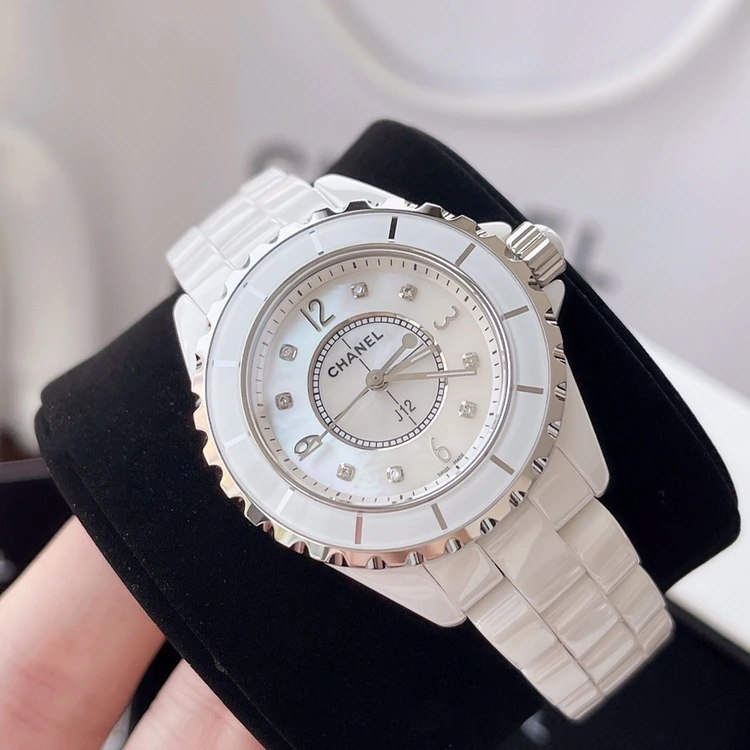 CHANEL J12 腕時計