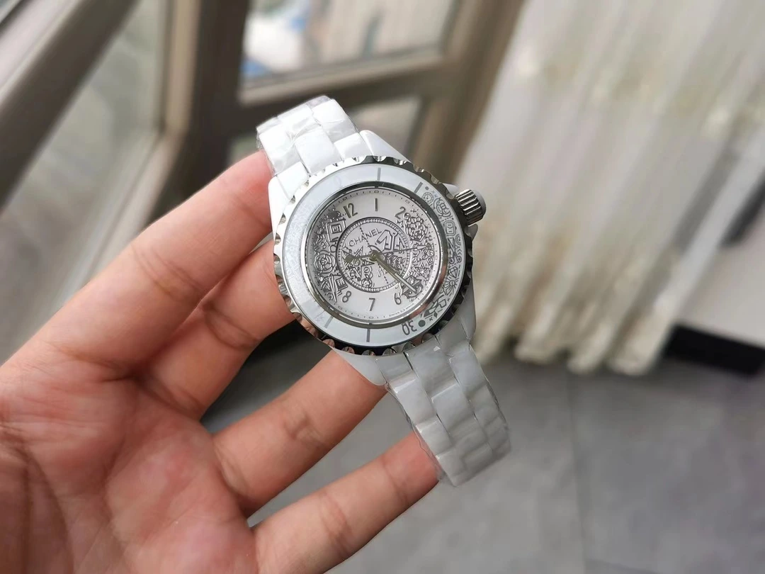 CHANEL J12 腕時計