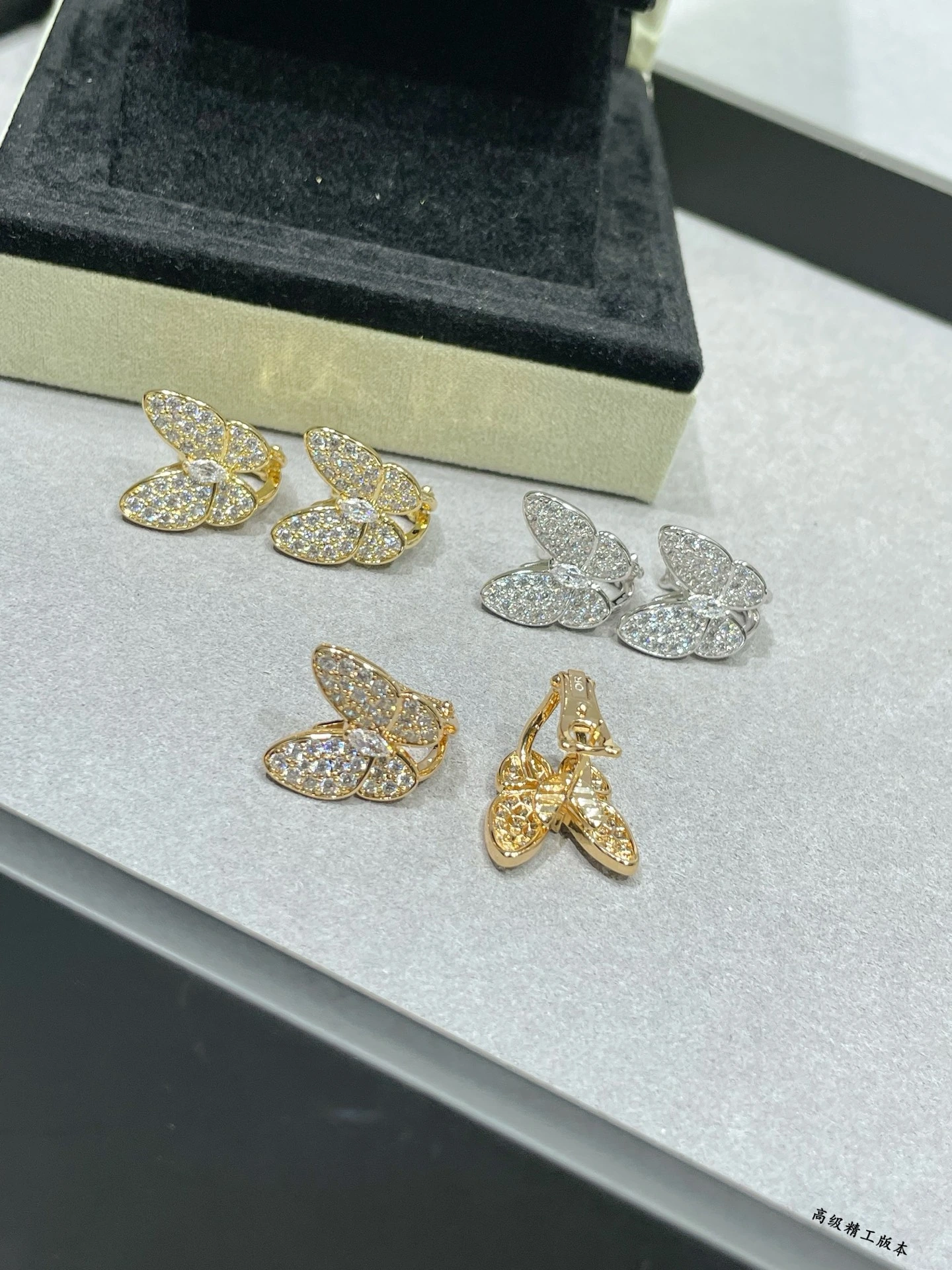 Van Cleef & Arpels Van Cleef ピアス
