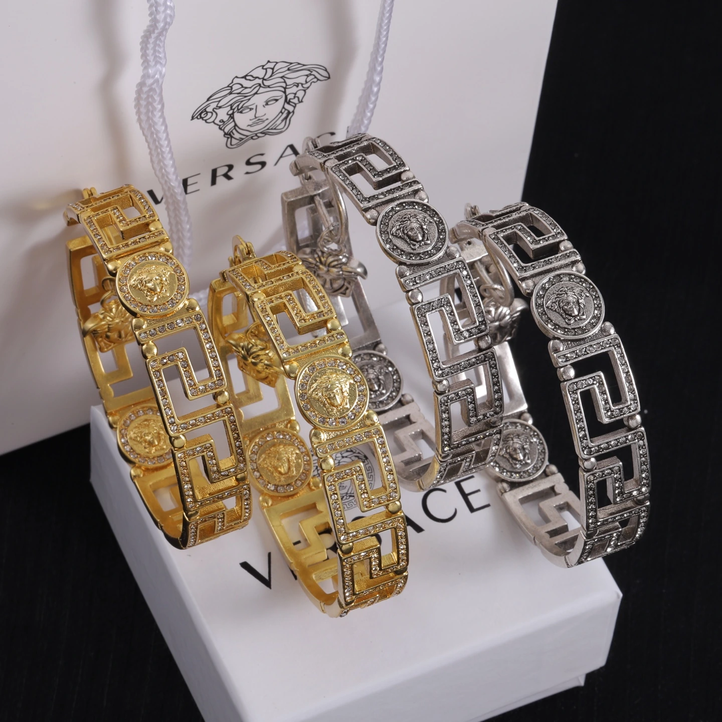 Versace(ヴェルサーチ / Versace) Versace(ヴェルサーチ / Versace)ピアス