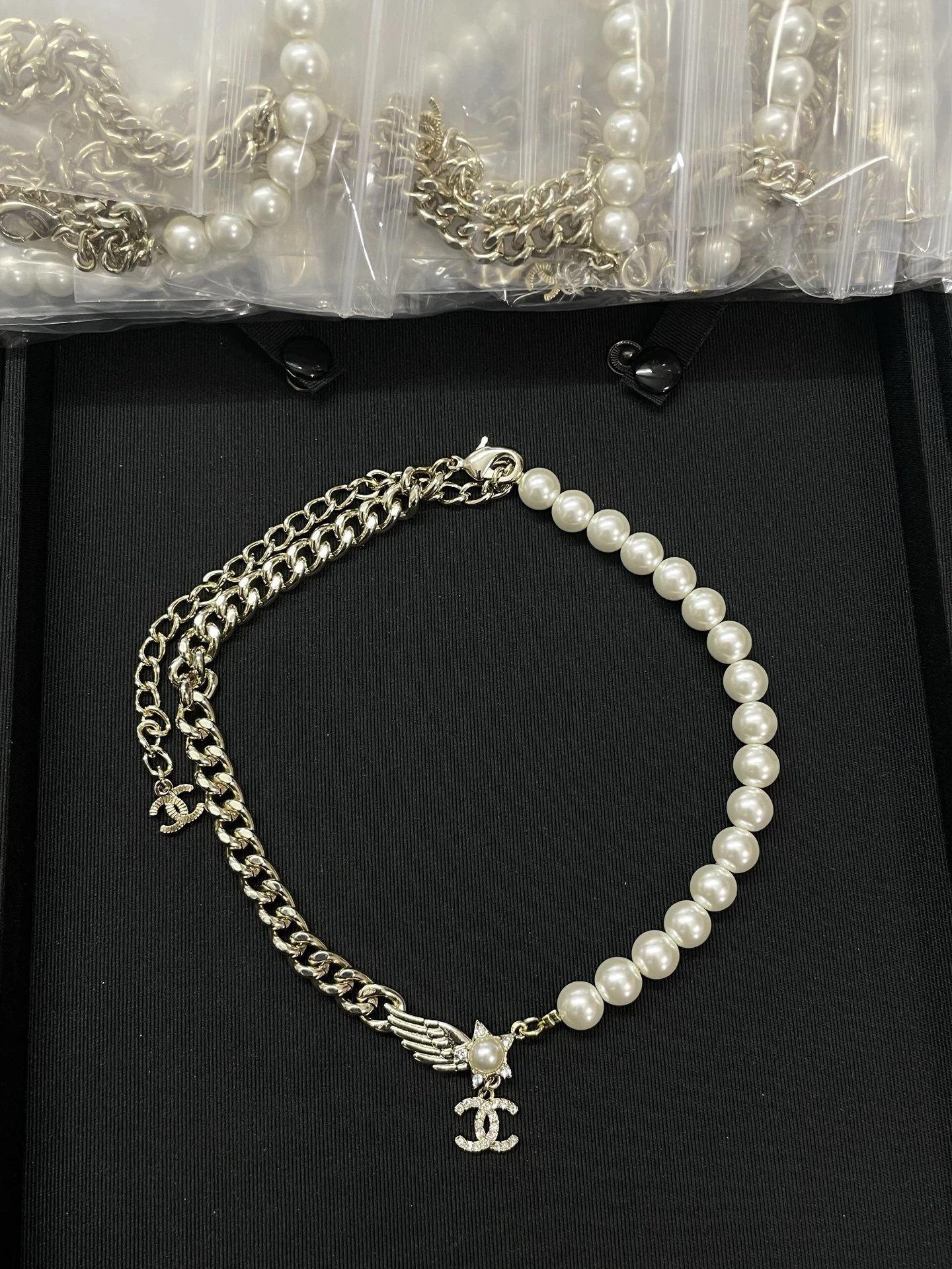 Chanel(シャネル / Chanel)Chanel(シャネル / Chanel)スター双c翅膀🪽パールネックレス