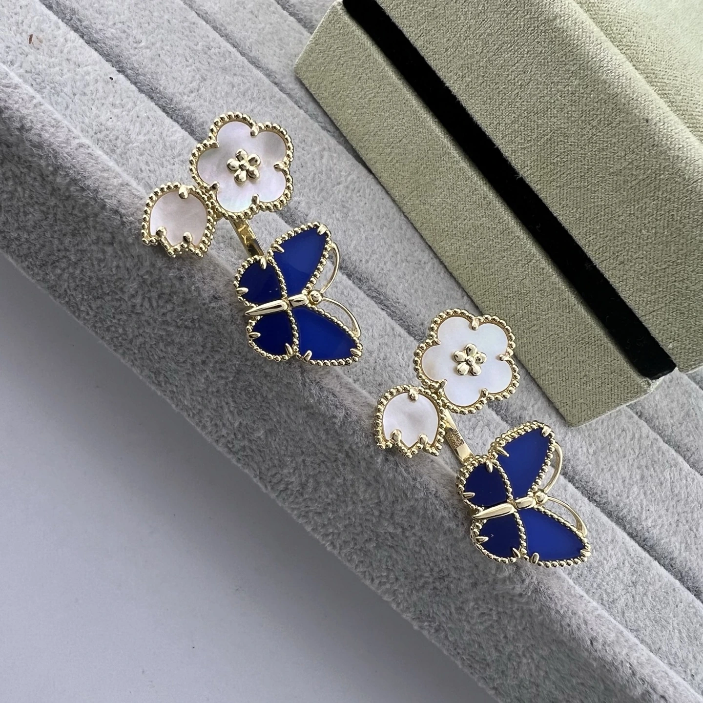 Van Cleef & Arpels(ヴァンクリーフ&アーペル / VCA) 新作 バタフライフラワー树叶组合オープンリング