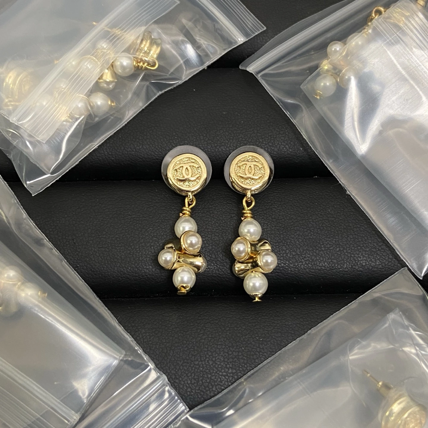 Chanel(シャネル / Chanel)Chanel(シャネル / Chanel)新作26pパールピアス入荷