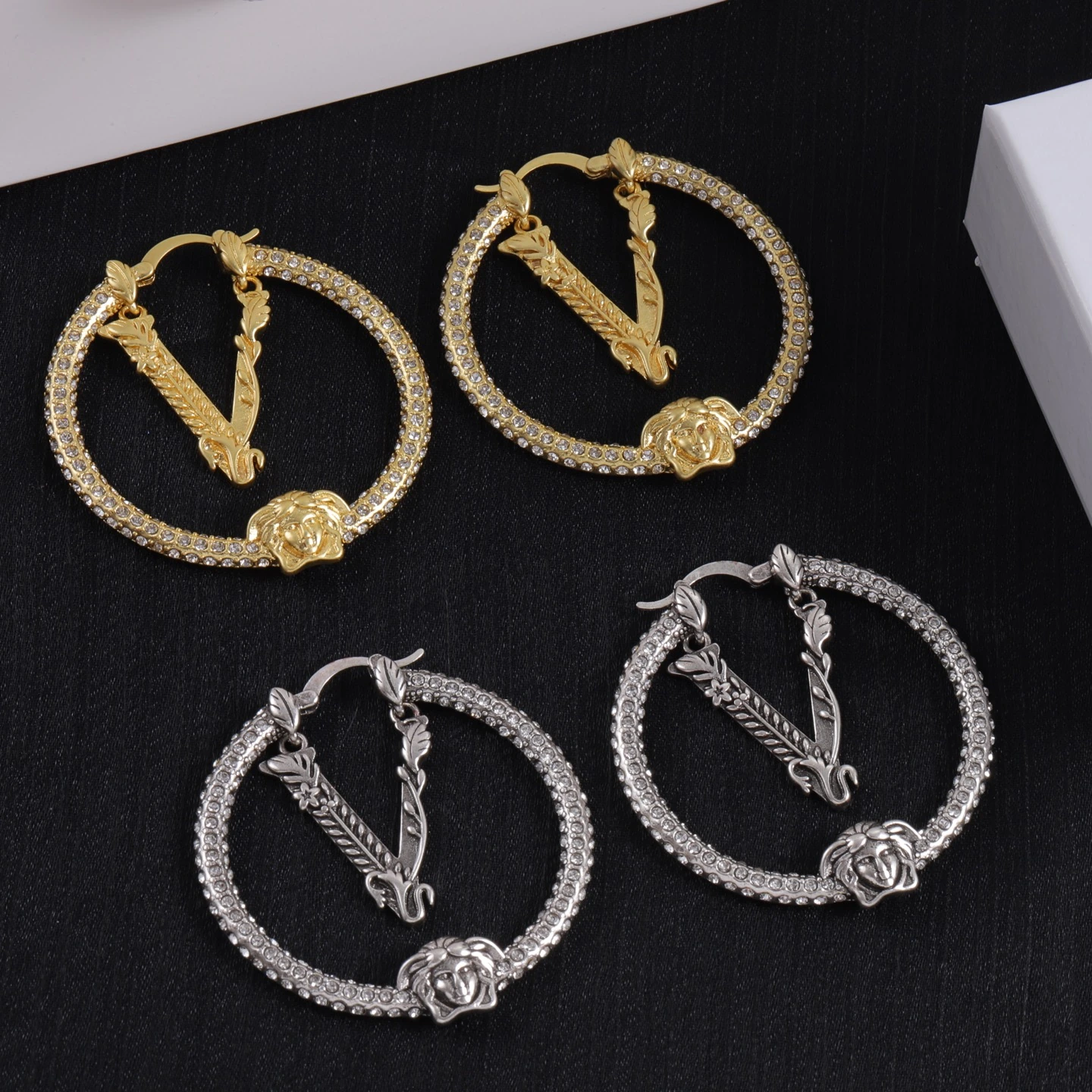 Versace(ヴェルサーチ / Versace) Versace(ヴェルサーチ / Versace)ピアス